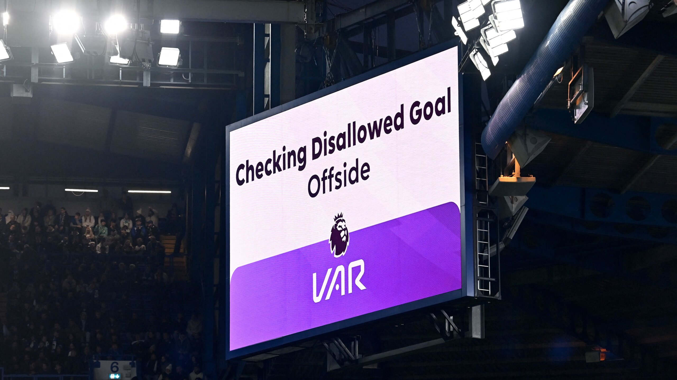 English football says no to VAR overhaul! FA chief confirms plans to block IFAB proposals to extend powers for video assistants 2 GettyImages 2190839772 scaled