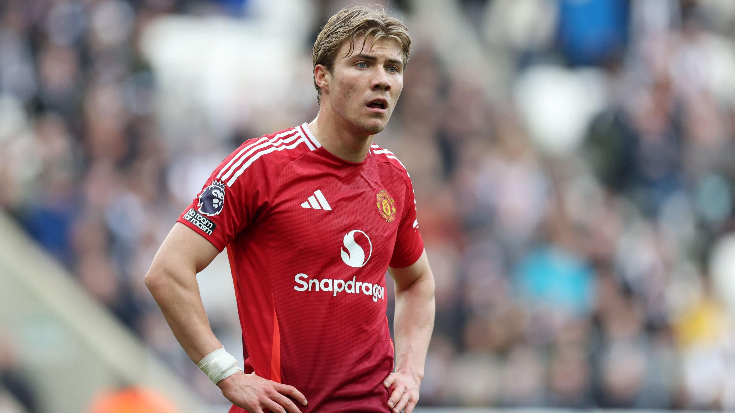 Man Utd Open to Rasmus Hojlund Loan as Serie A Giants Circle 8 GettyImages 2210083094 2 scaled