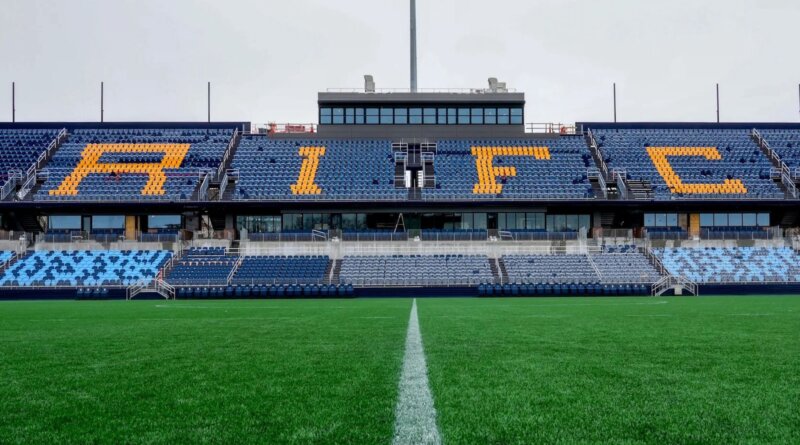 Stadium202.jpg1