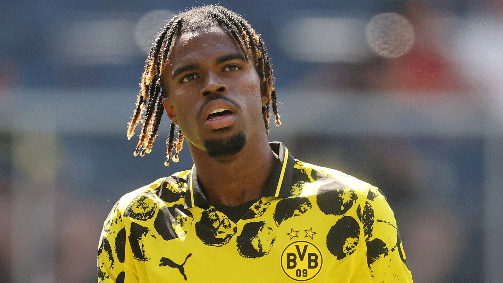 Carney Chukwuemeka Completes Borussia Dortmund Move 5 06 10