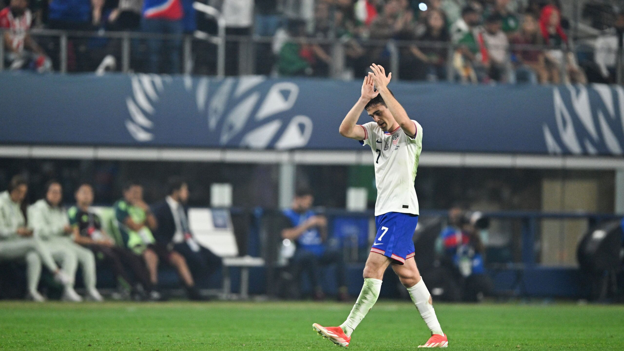 Alexi Lalas: Reyna Can Quickly Win Back USMNT Fans 5 GettyImages 2148045564 scaled
