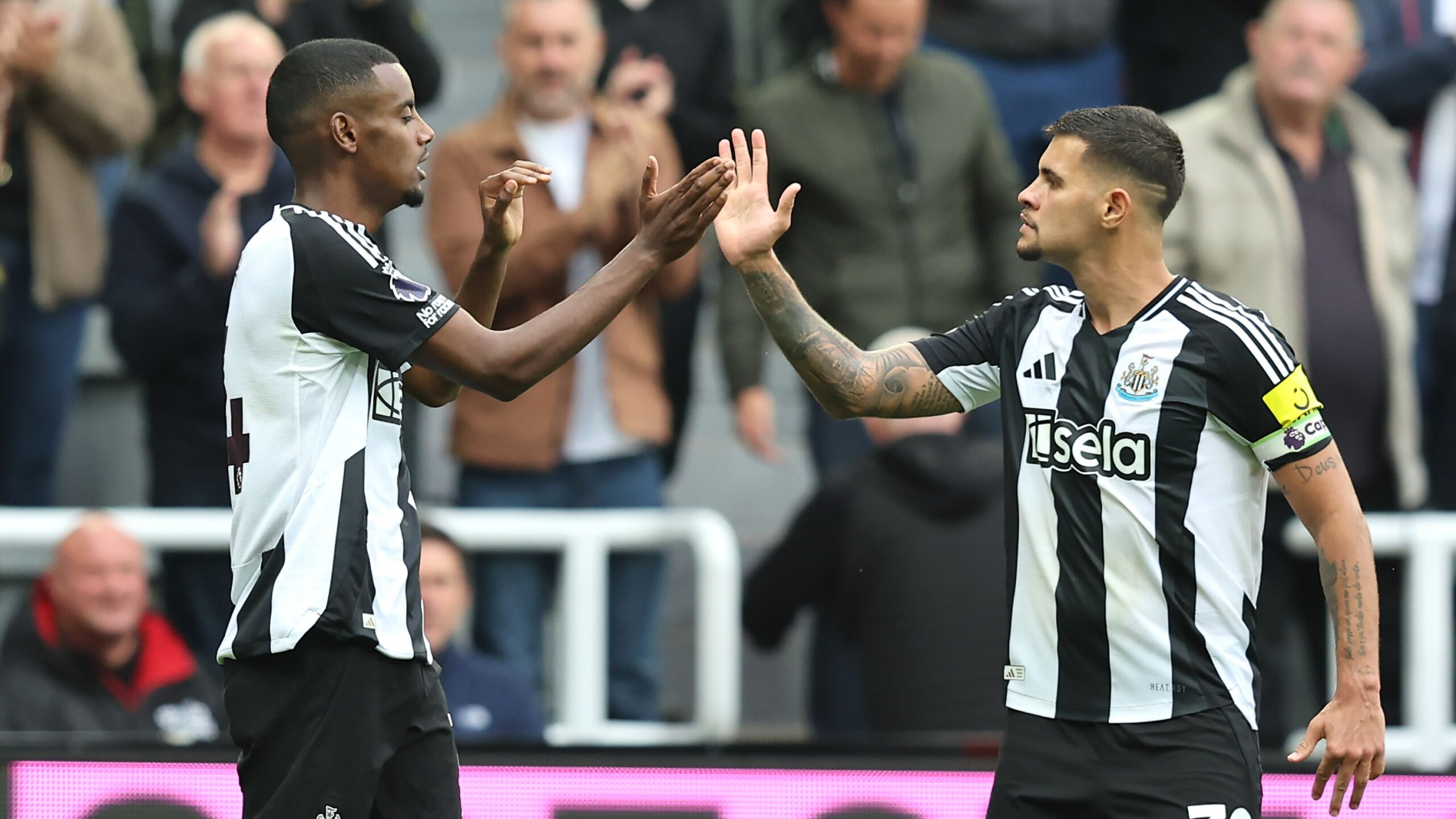 Newcastle Transfer Saga: Bruno Guimaraes Hopes for Isak’s Return 4 GettyImages 2169735378 scaled