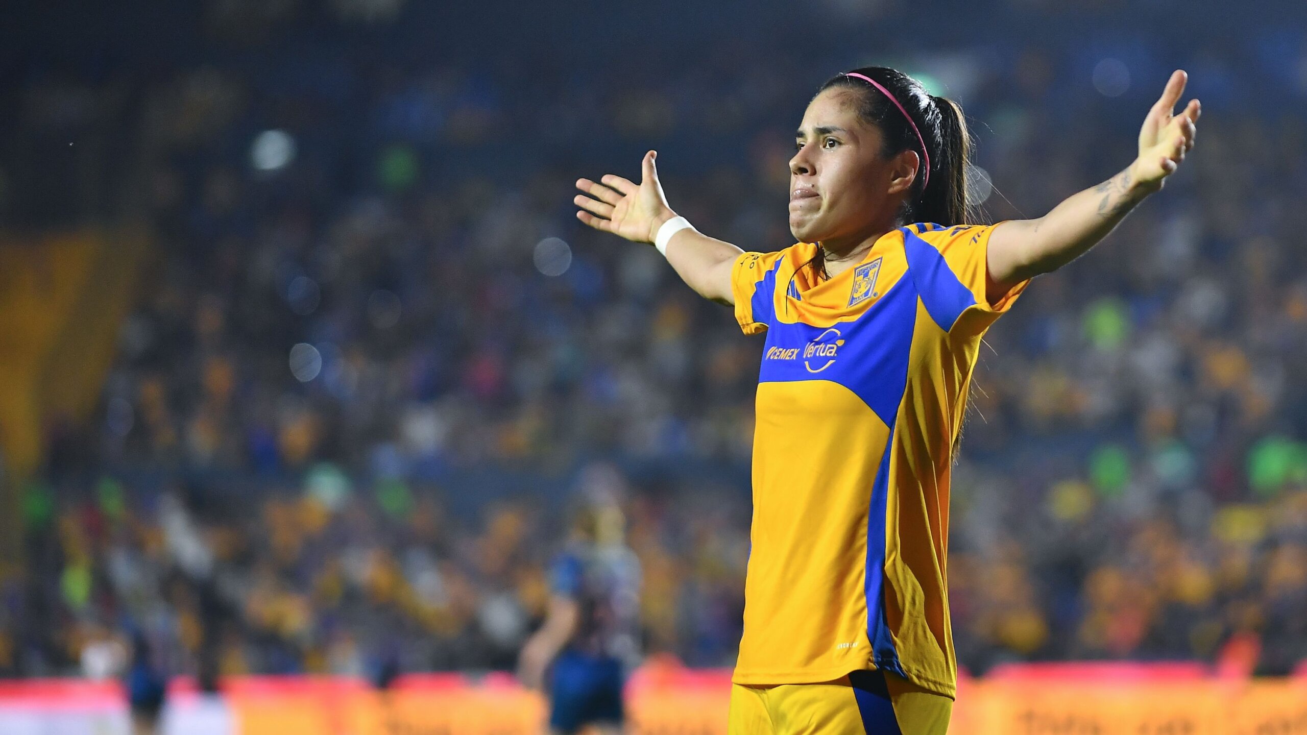 Lizbeth Ovalle Set for NWSL Move in Record Transfer 4 GettyImages 2185317819 scaled