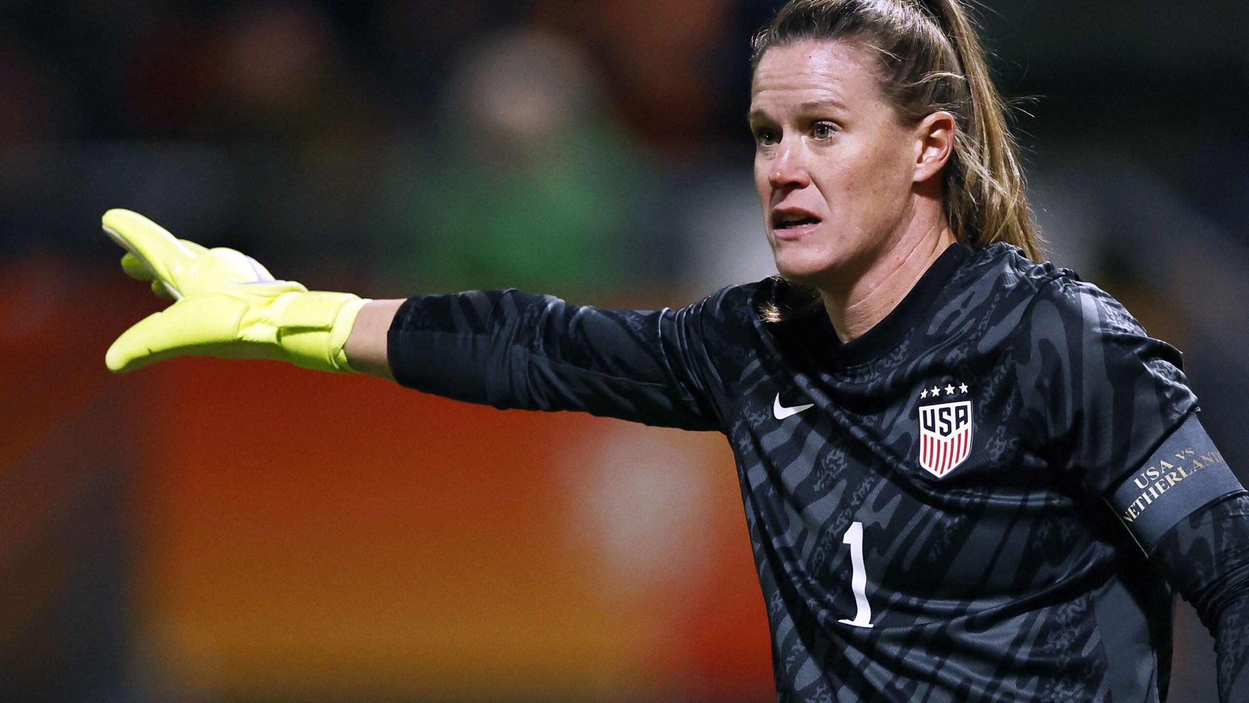 Alyssa Naeher Scores Historic Stoppage-Time Goal for Chicago 3 GettyImages 2187530728 scaled