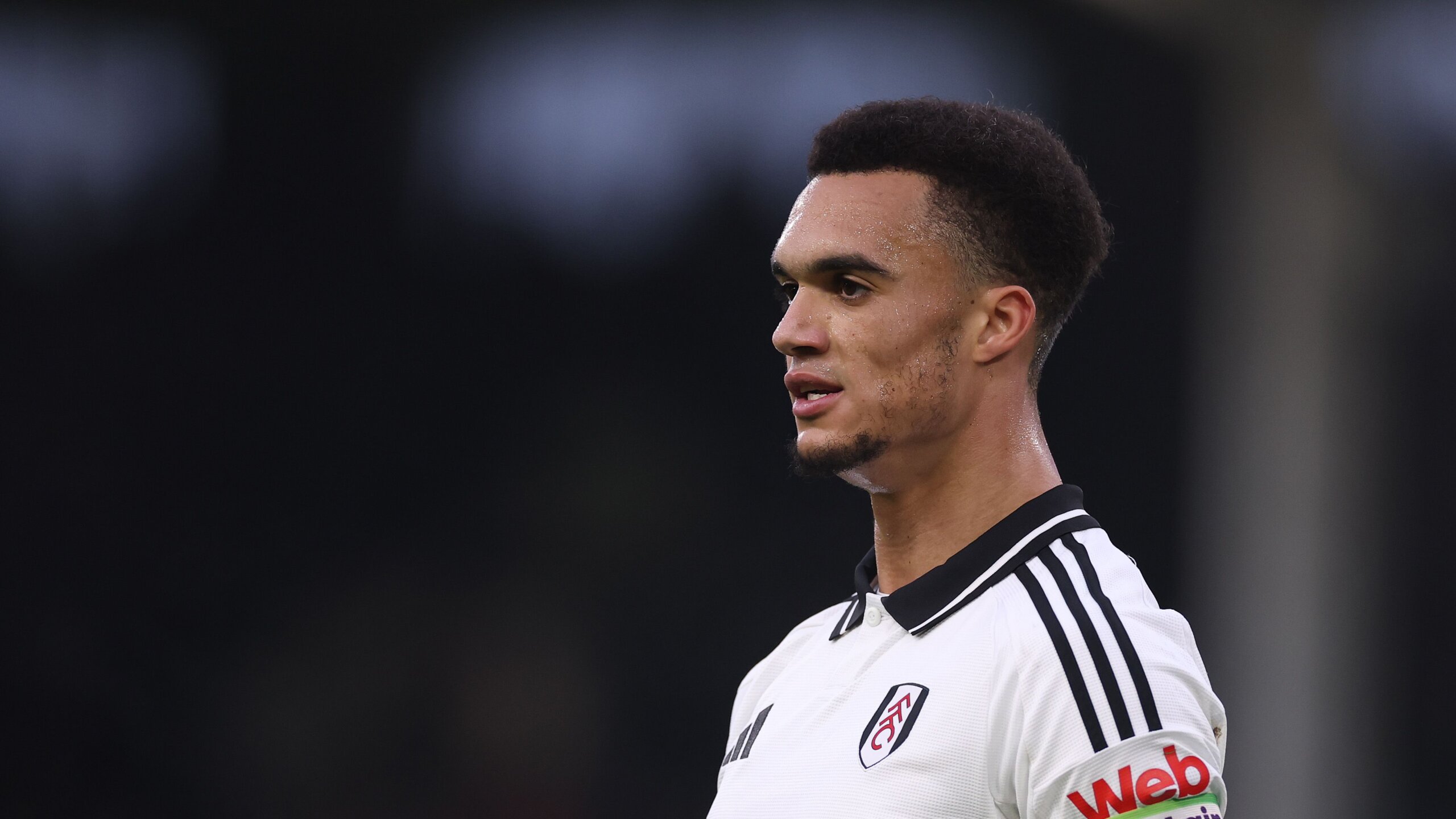 Antonee Robinson Injury Sidelined for Fulham’s Premier League Opener 5 GettyImages 2191778882 scaled