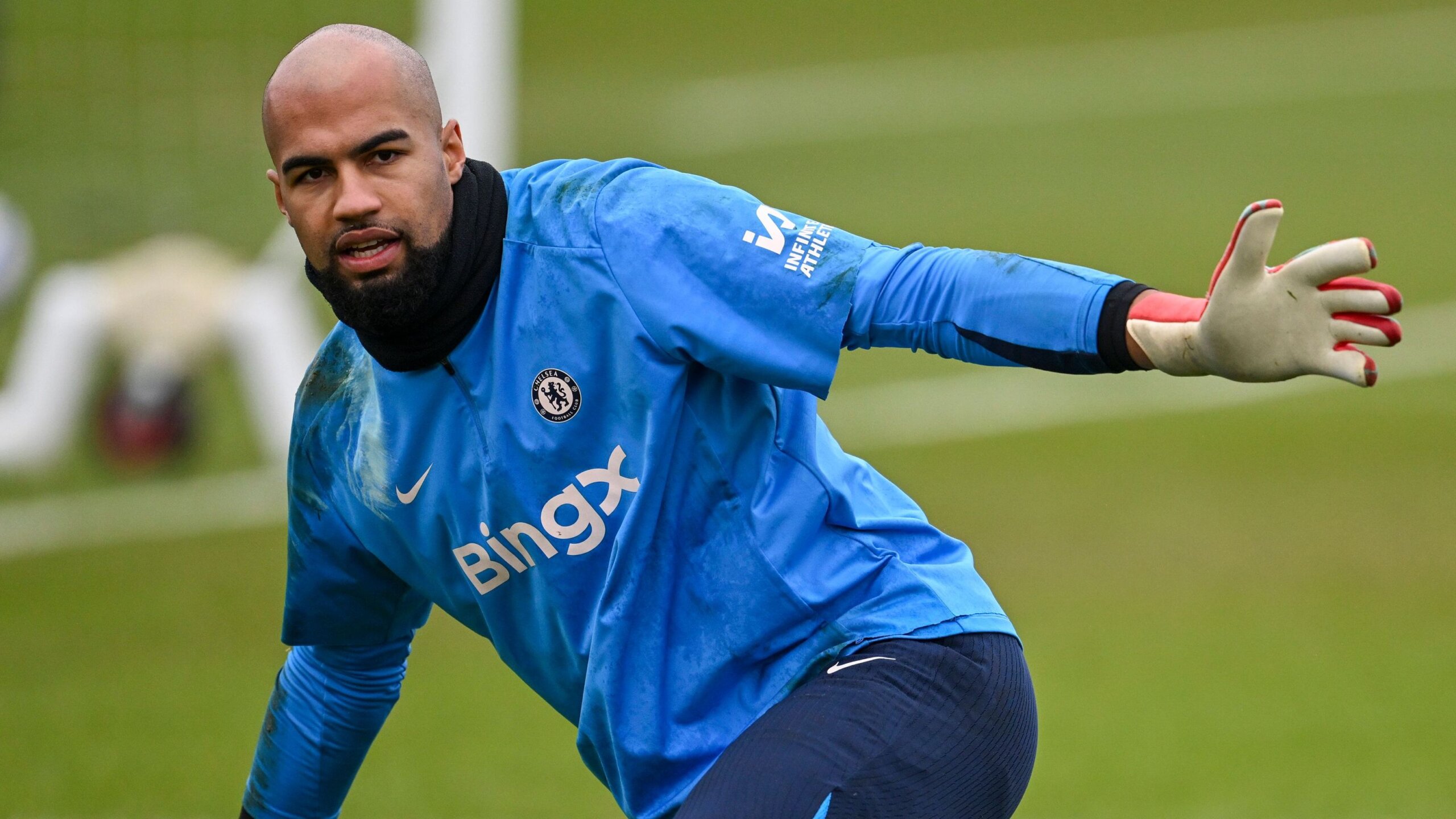 Chelsea Goalkeeper Robert Sanchez Praises Palmer and Fernandez 6 GettyImages 2200011340 scaled