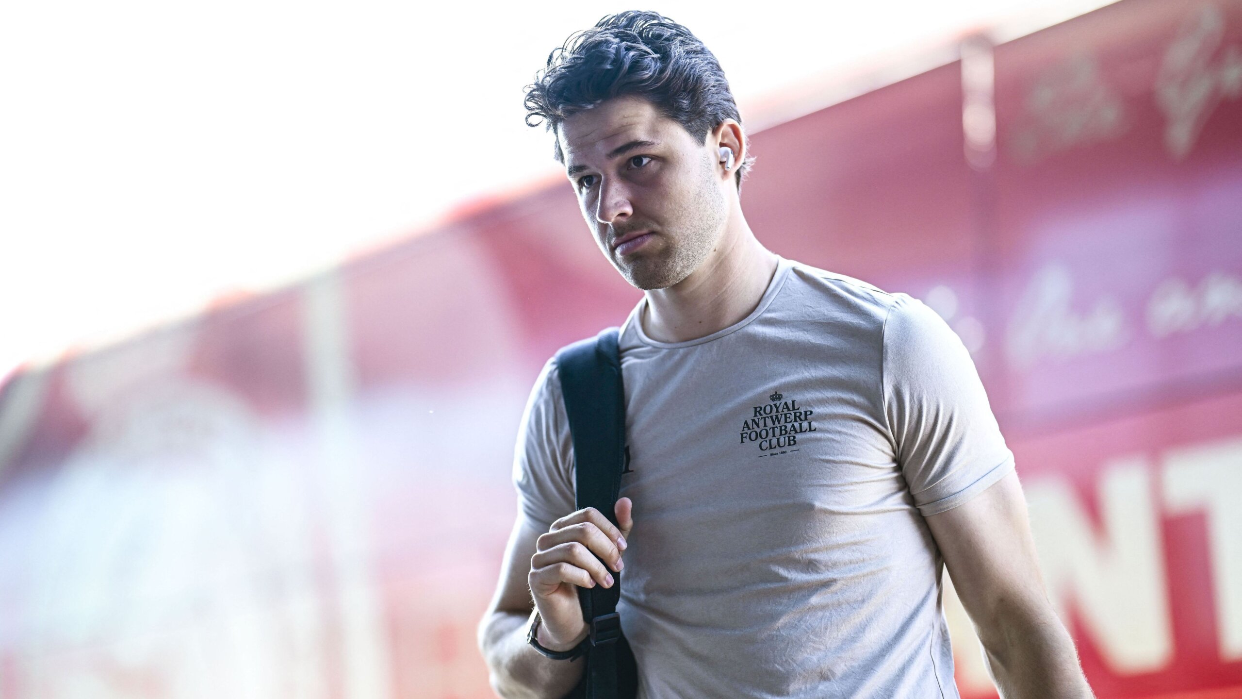 Man Utd Close to Signing Senne Lammens from Royal Antwerp 4 GettyImages 2213919217 scaled