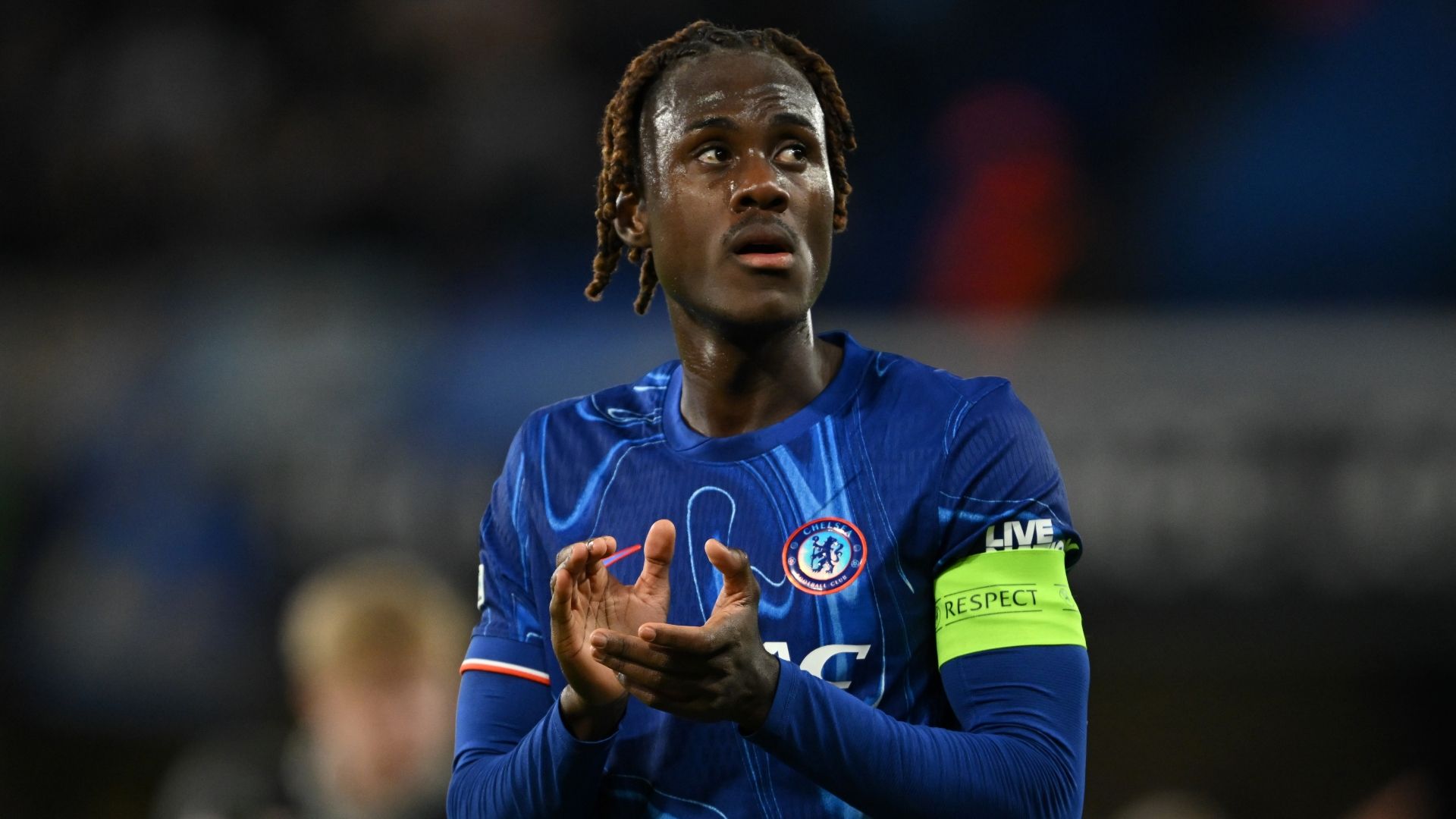 Chelsea Defender Crisis Deepens as Chalobah Suffers Injury Blow 6 GettyImages 2214542901
