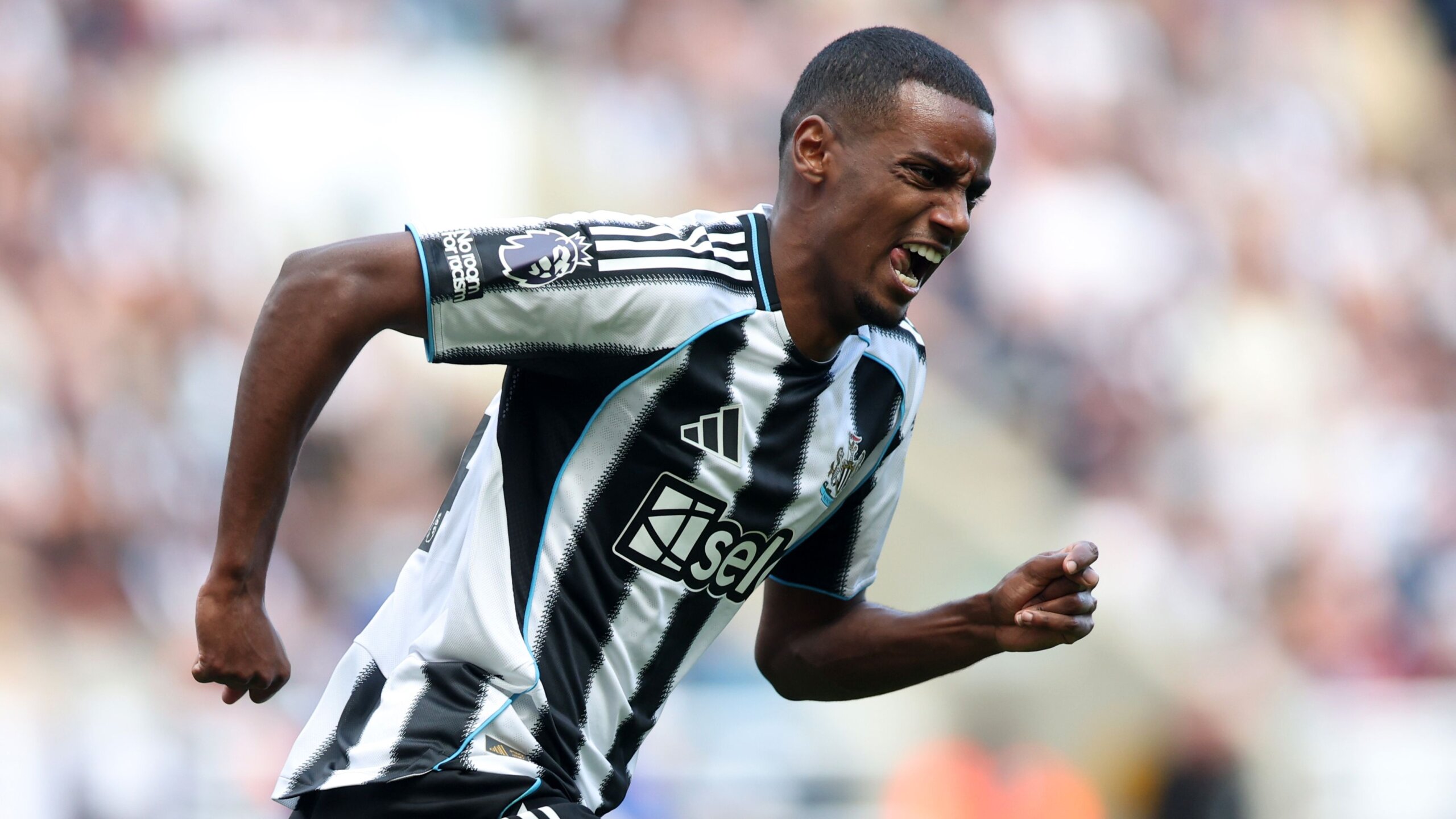 Alexander Isak Transfer: Sweden Boss Reveals Liverpool Expectations 8 GettyImages 2217023888 scaled