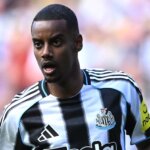 Isak Transfer Standoff: Newcastle Refuses to Sell Star Striker 2 GettyImages 2217095173