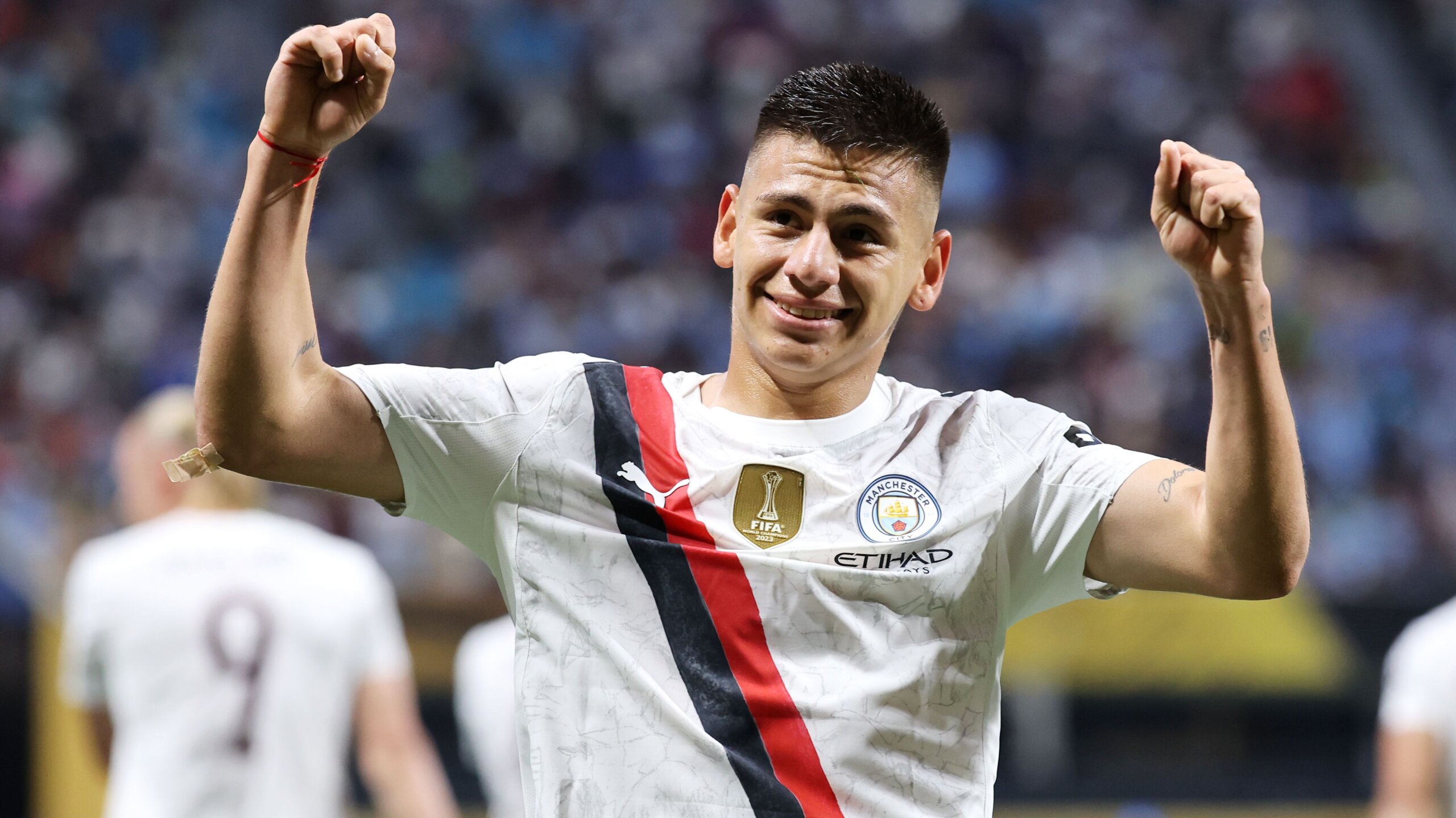 Claudio Echeverri Secures Bayer Leverkusen Loan from Man City 4 GettyImages 2221575154 scaled