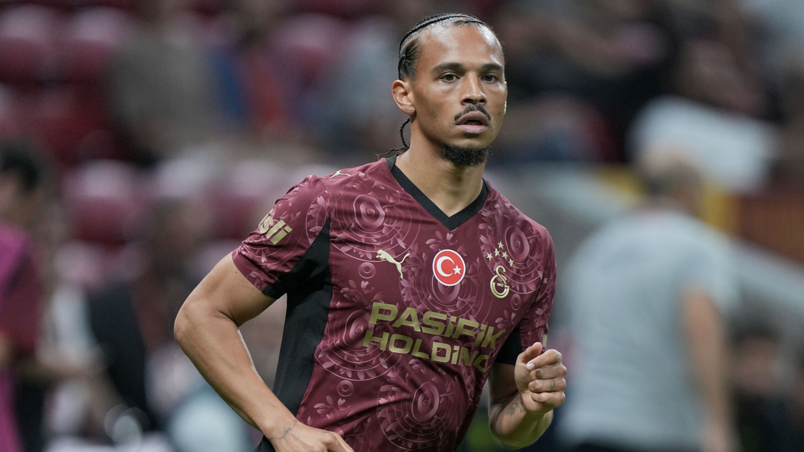 Why Galatasaray Have Five Stars on Their Badge 6 GettyImages 2228219844 scaled