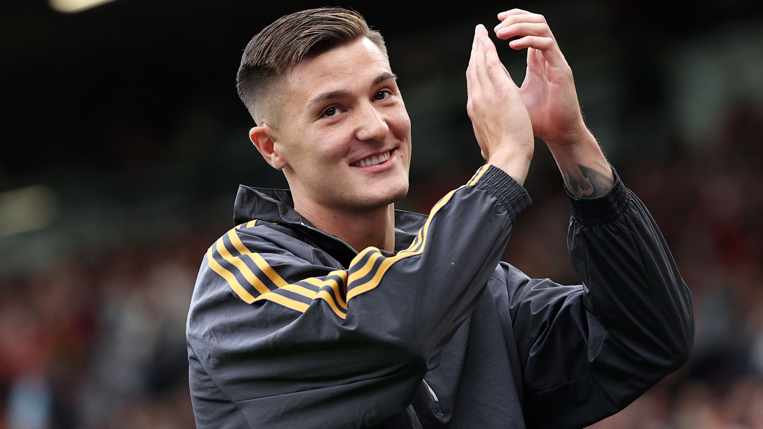 Benjamin Sesko’s Man Utd Shirt Number Officially Revealed 8 GettyImages 2229211655 scaled