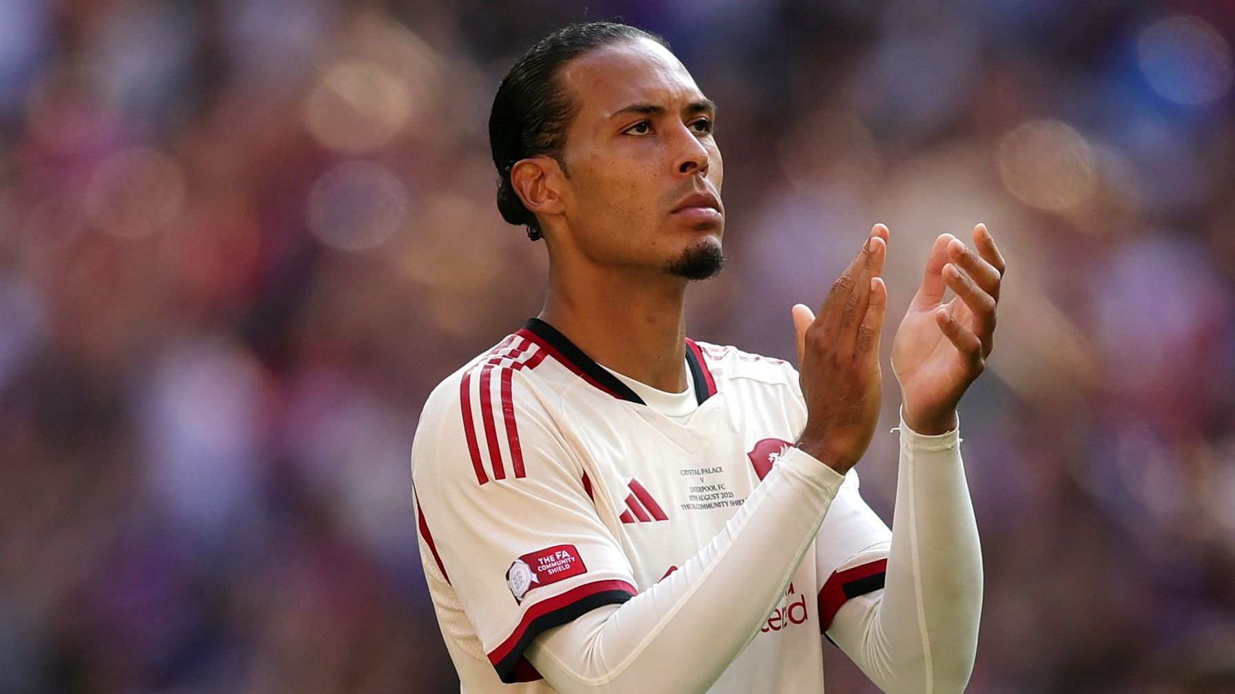 Van Dijk Responds to Critics with Stunning Training Goal 5 GettyImages 2229407547