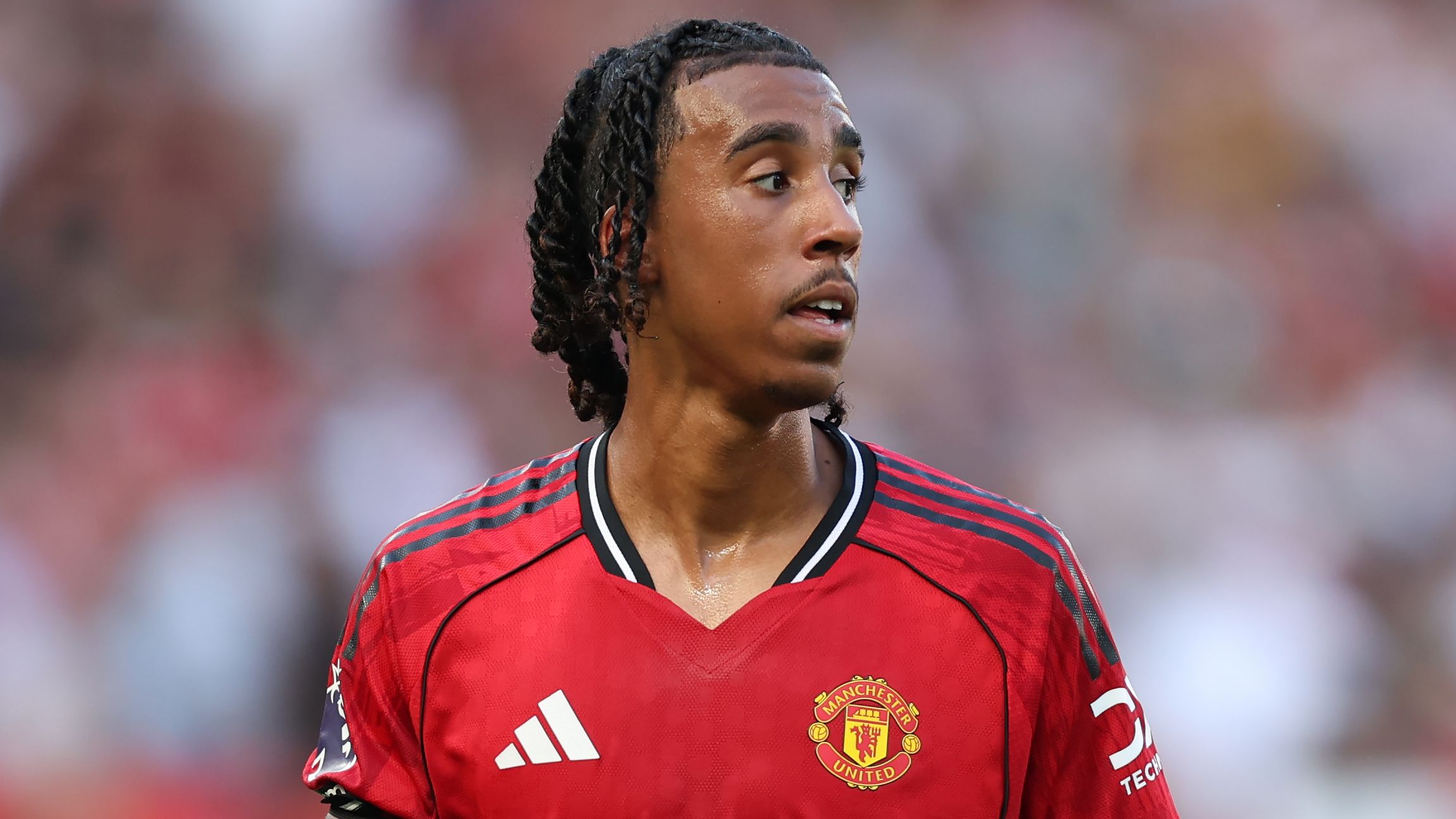 Leny Yoro Urges Manchester United to Unite After Grimsby Loss 2 GettyImages 2230728740