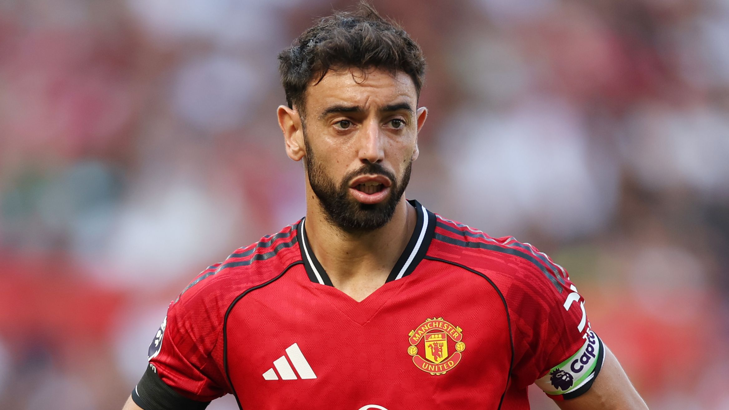 Man Utd Baffled by Renewed Saudi Interest in Bruno Fernandes 3 GettyImages 2230730685
