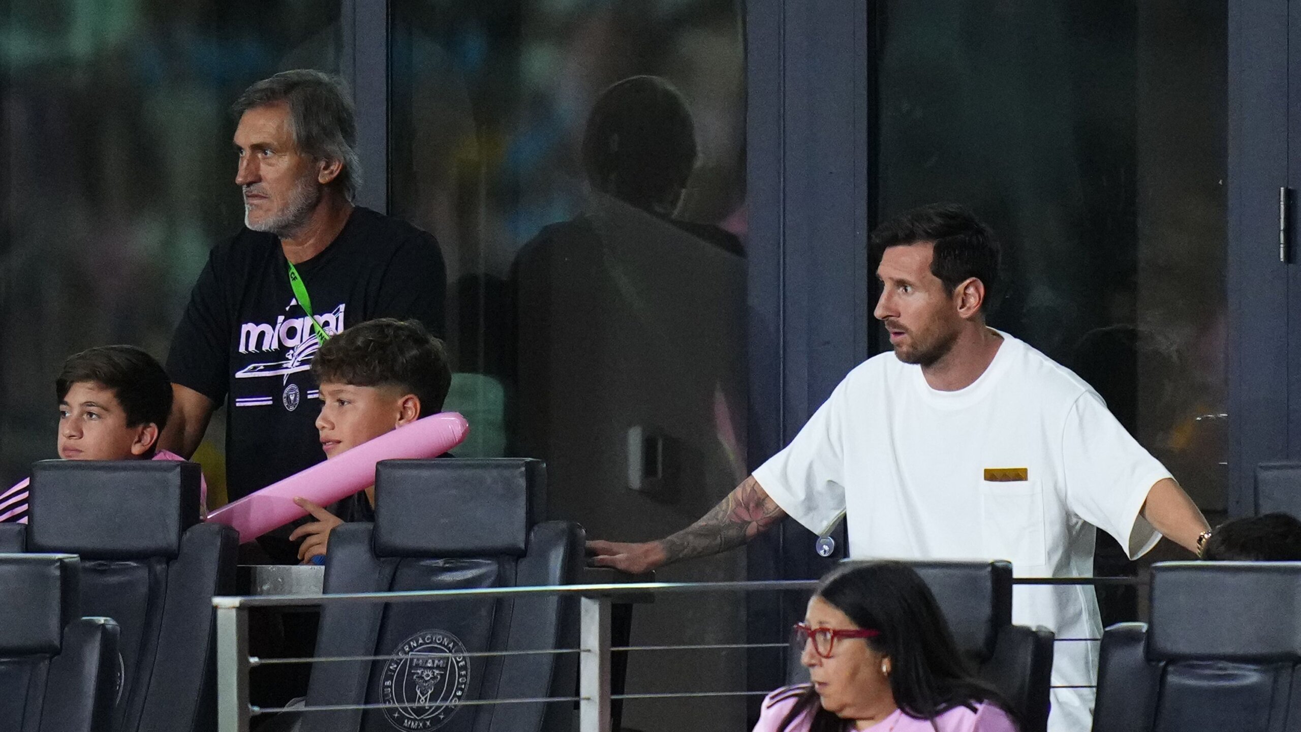 Messi Injury Keeps Inter Miami on Edge Against Tigres 7 GettyImages 2231208338 scaled