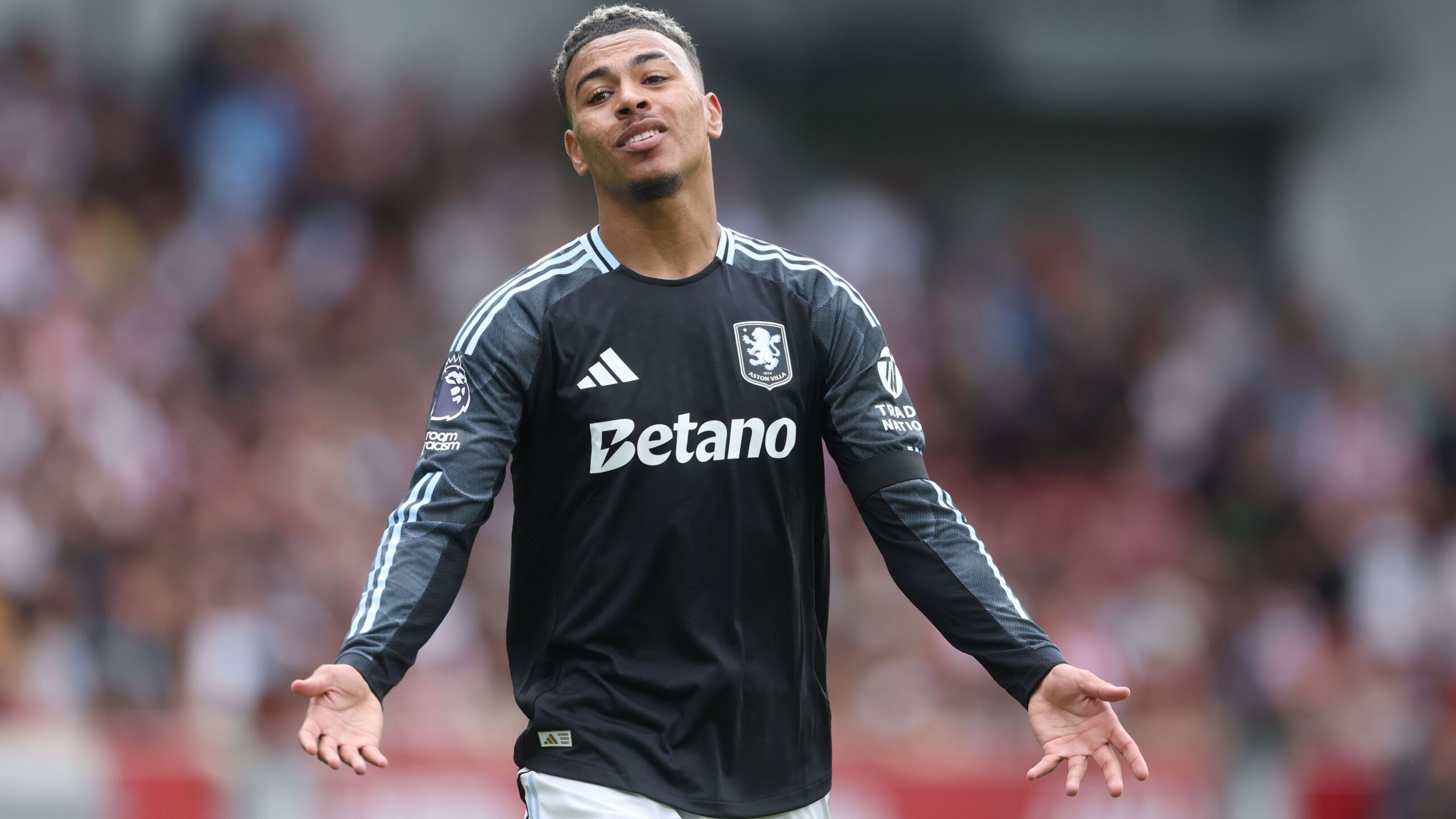Tottenham Urged to Target Morgan Rogers Amid Lineker Praise 3 GettyImages 2231700875 scaled