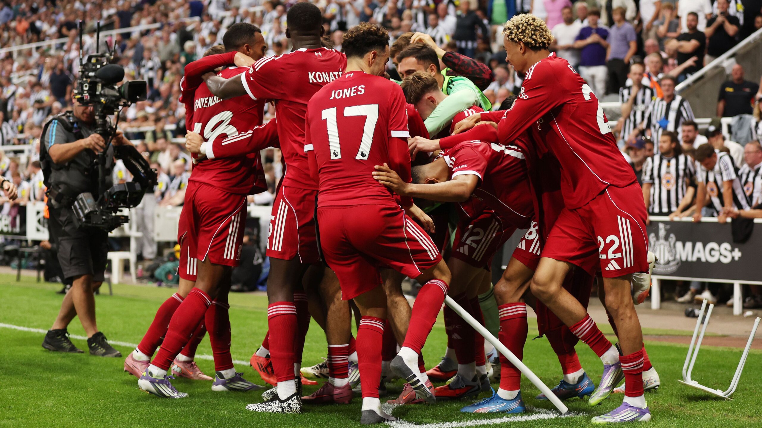 Liverpool’s Last-Gasp Win at Newcastle: Arne Slot Admits Luck Played a Part 1 GettyImages 2232072054 scaled