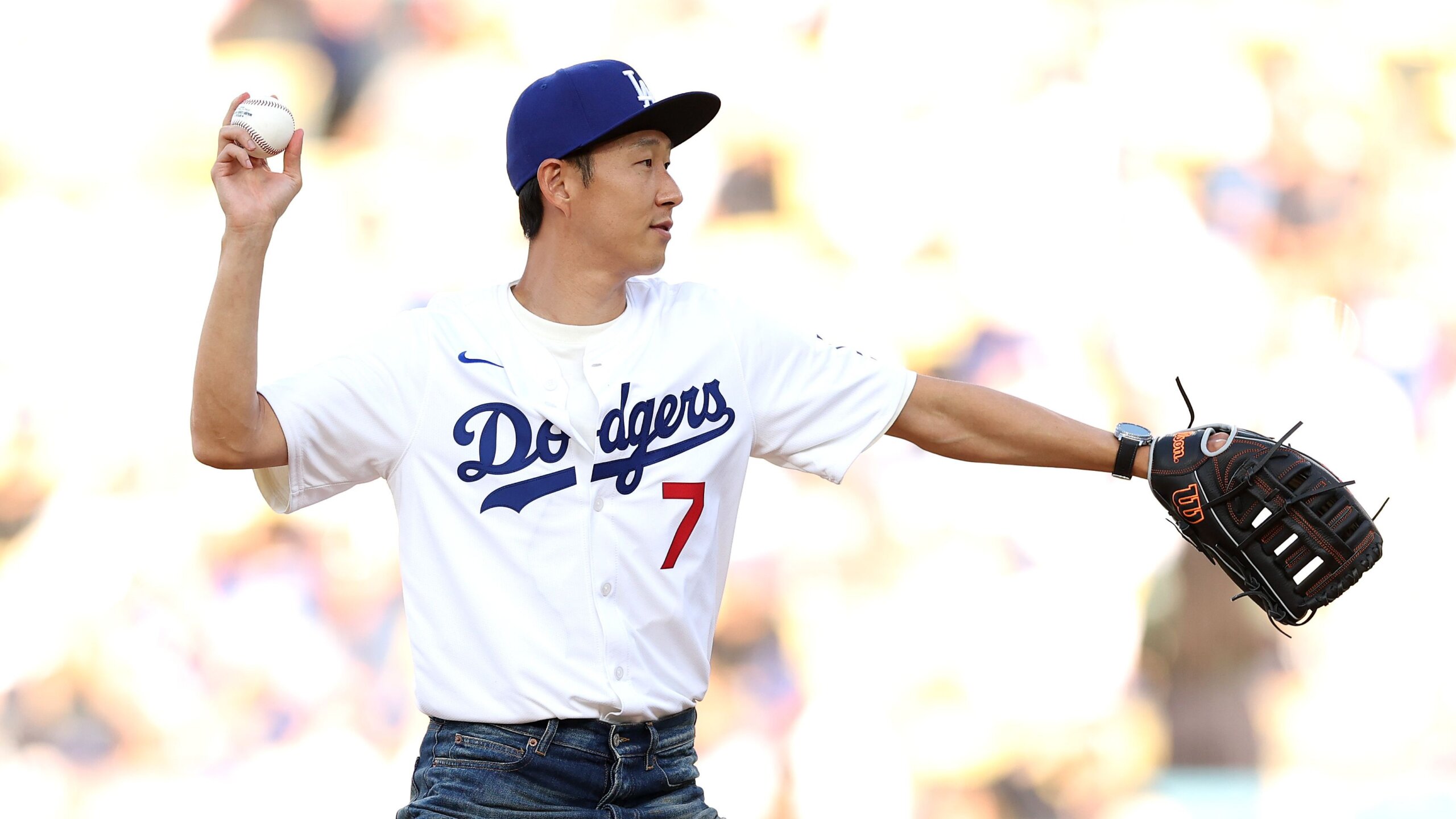Son Heung-Min Shines at LAFC and Dodger Stadium 4 GettyImages 2232439399 scaled