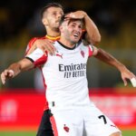 AC Milan and Roma Discuss Santiago Giménez for Artem Dovbyk Swap 3 GettyImages 2232764764
