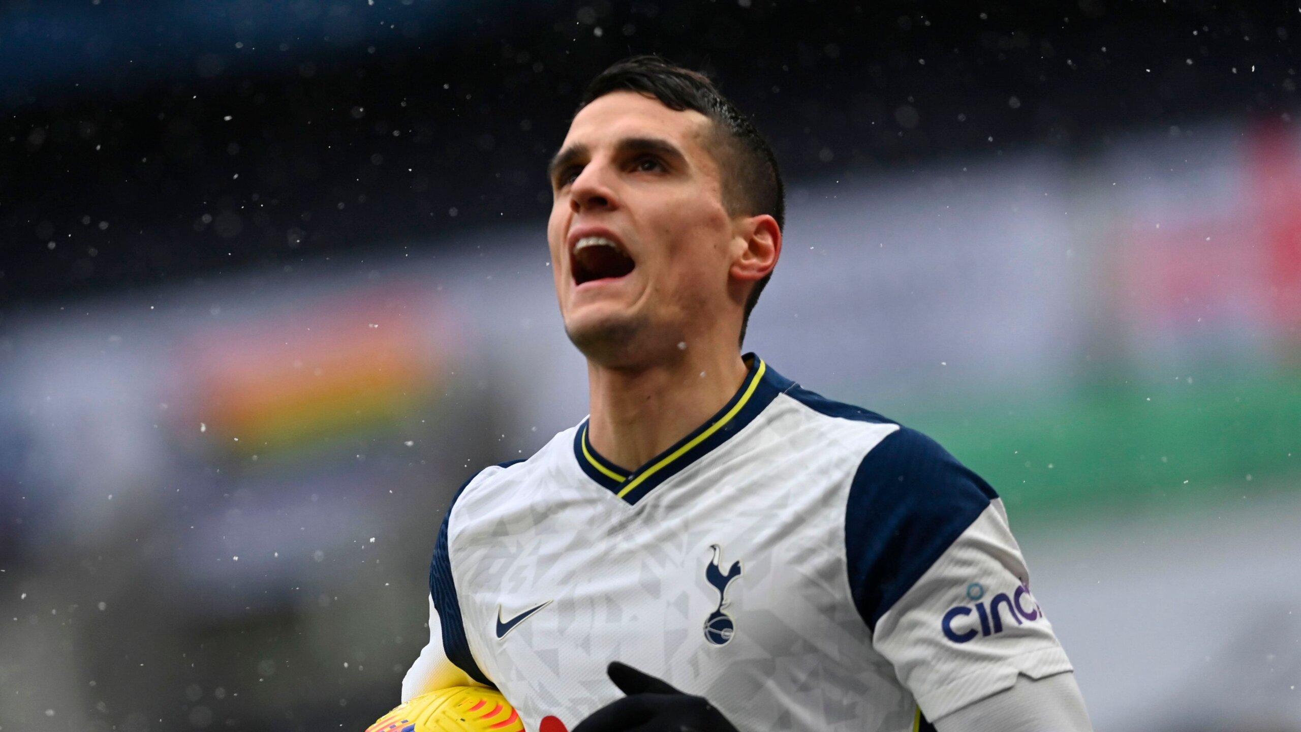 Erik Lamela’s Retirement: 11 Years Battling Hip Pain 5 GettyImages 1231019518 scaled