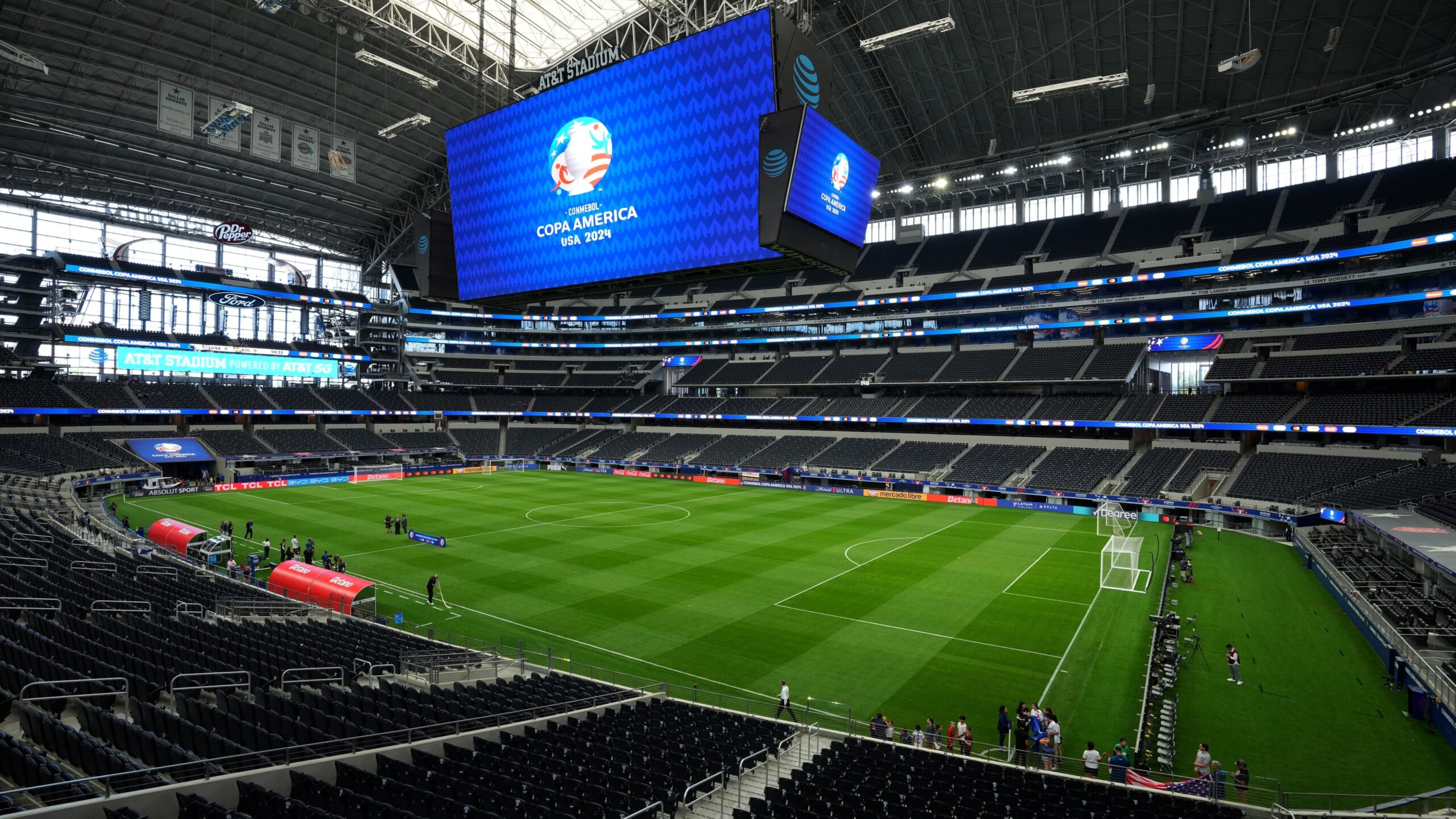 AT&T Stadium: The Ultimate Guide to the 2026 World Cup Venue 3 GettyImages 2158898871 scaled