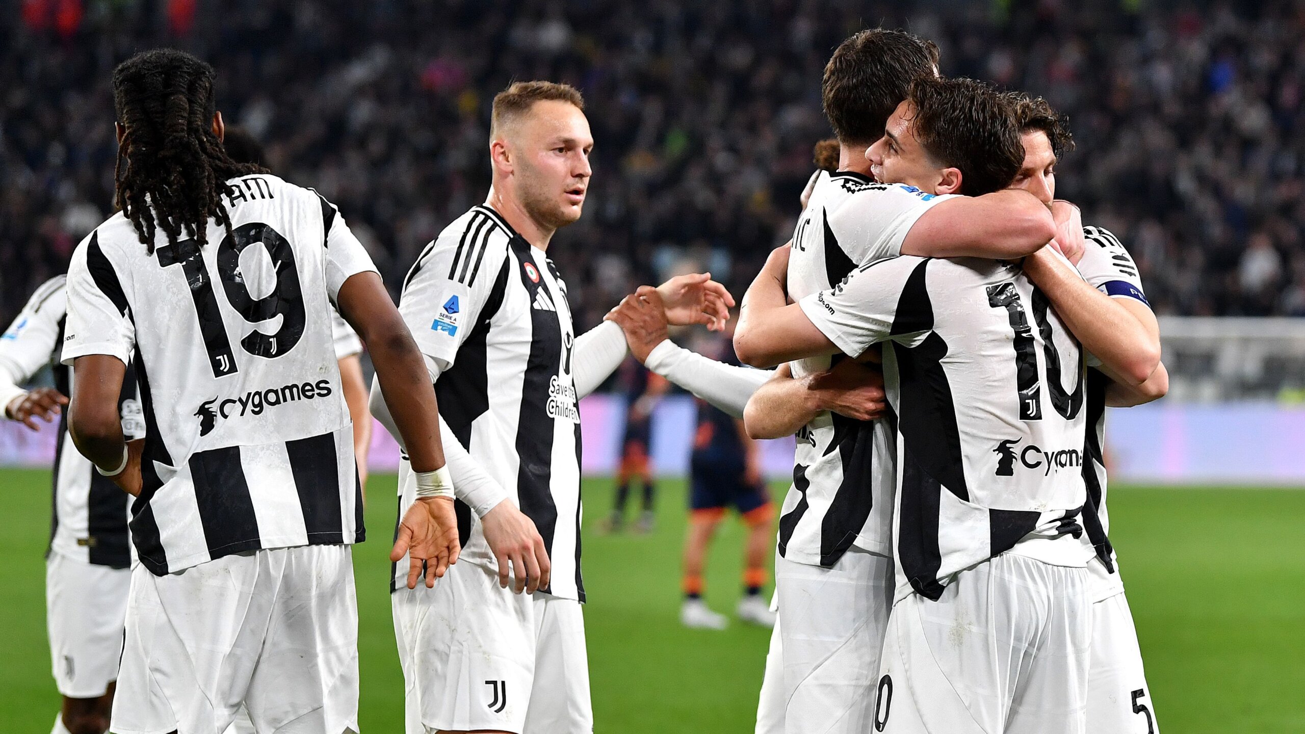 Arsenal and Chelsea Miss Out on Juventus Wonderkid Kenan Yildiz 3 GettyImages 2209943318 scaled