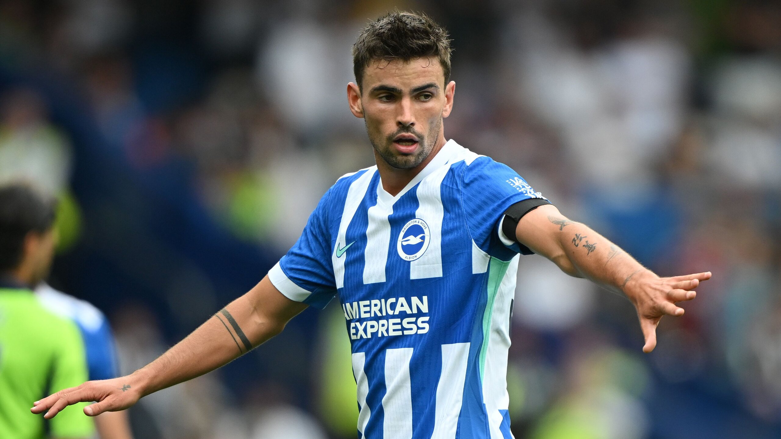 Matt O'Riley Nears Marseille Move as De Zerbi Seeks Brighton Replacement 7 GettyImages 2230469267 scaled