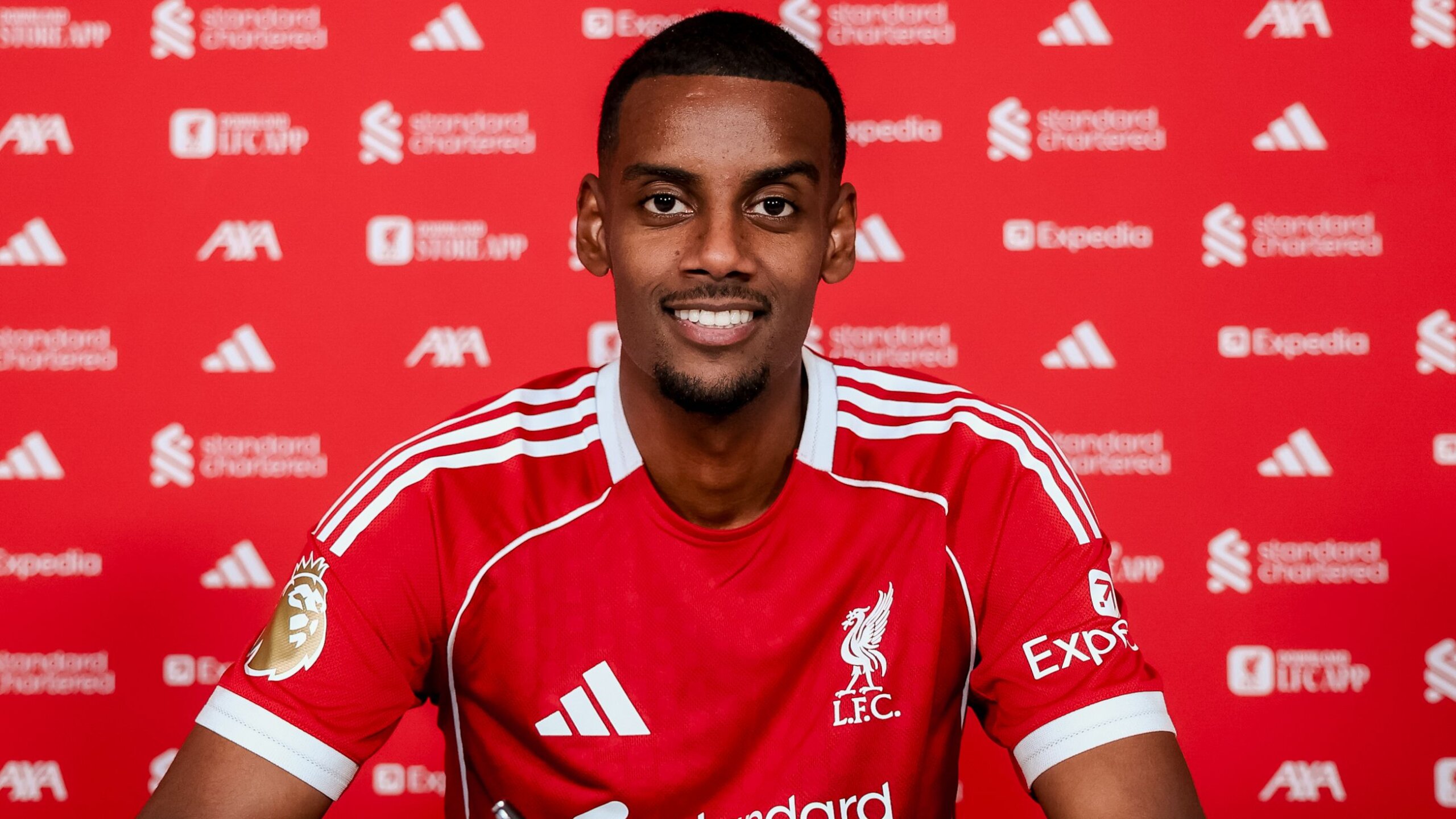 Isak’s Liverpool Move: Record Signing Ready to Shine at Anfield 7 GettyImages 2233247839 scaled