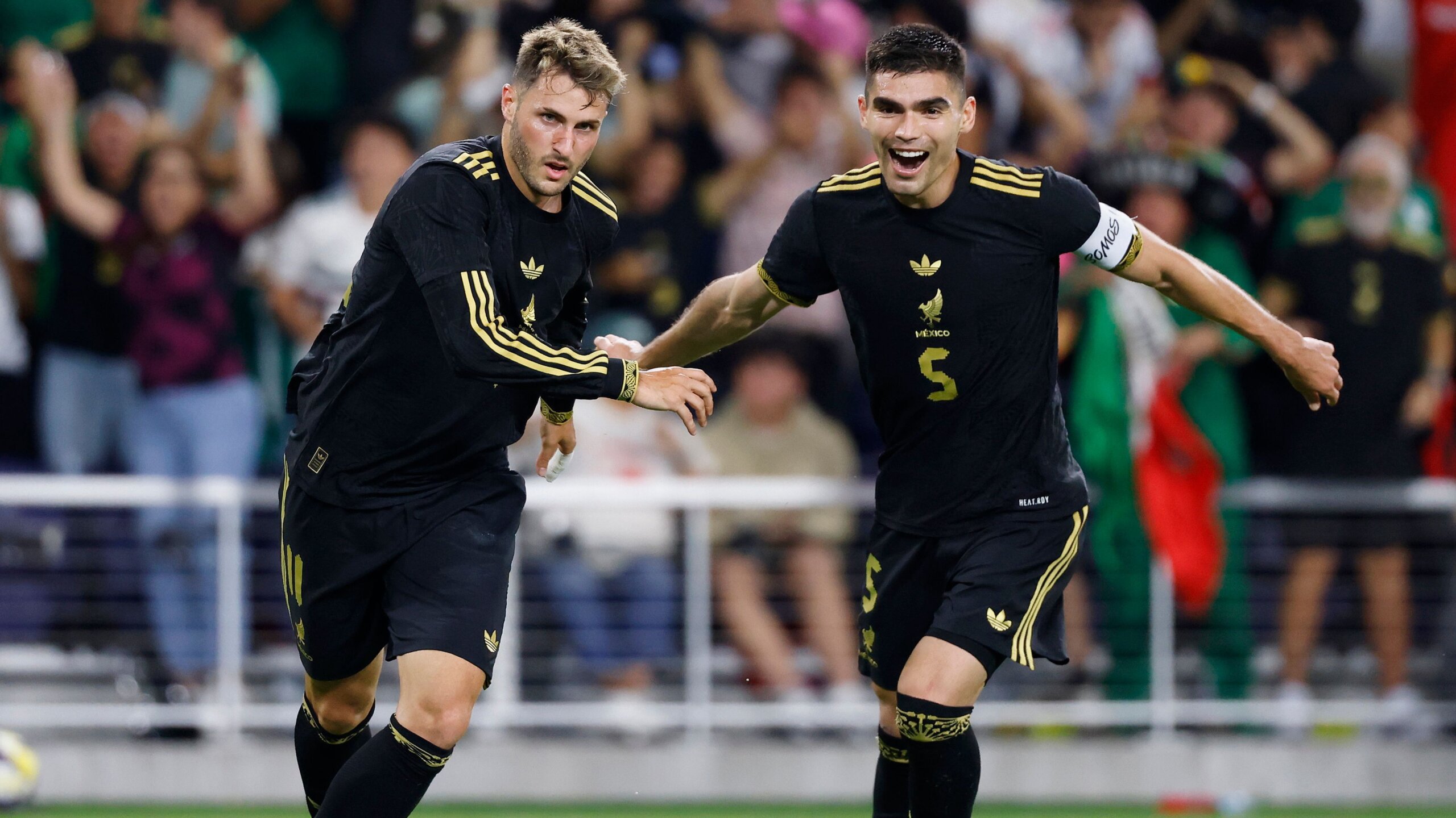 Mexico Stock Up: Giménez, Lira Impress as Lozano, Rangel Slip 4 GettyImages 2234595166 scaled