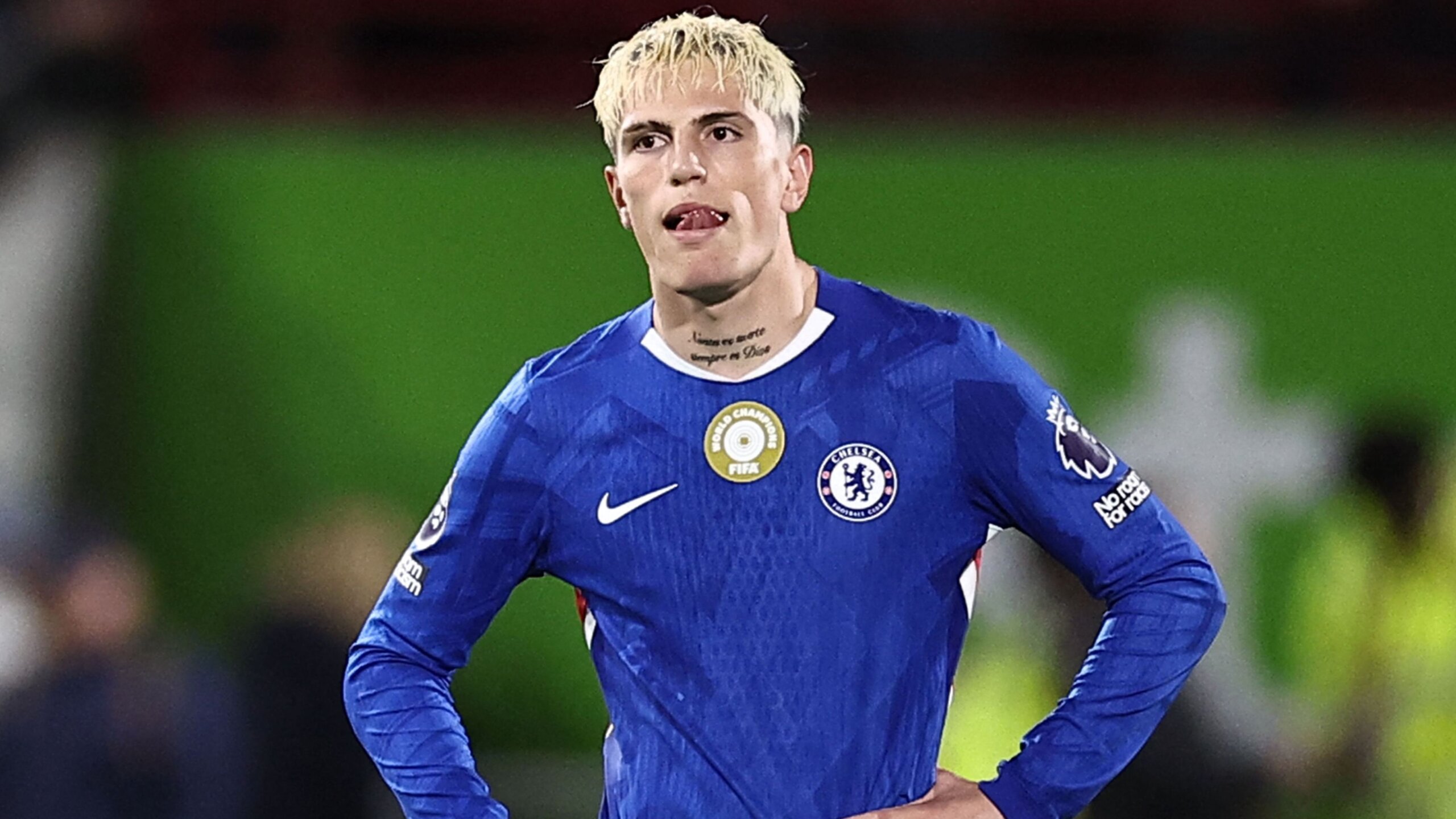 Garnacho Criticized After Error on Chelsea Debut at Brentford 2 GettyImages 2234660953 scaled