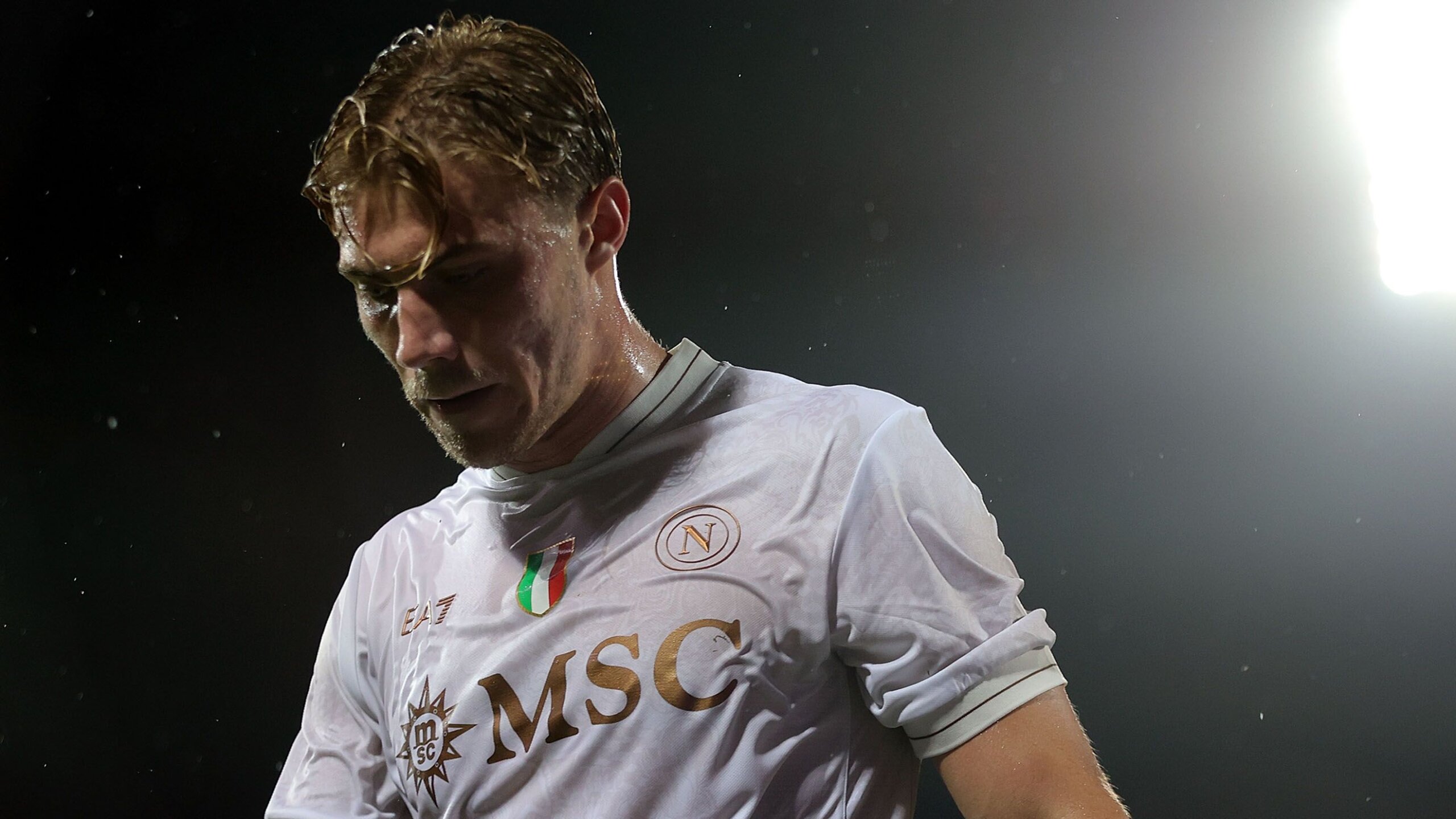 Rasmus Hojlund Shines in Napoli Debut After Manchester United Exit 2 GettyImages 2234661096 scaled
