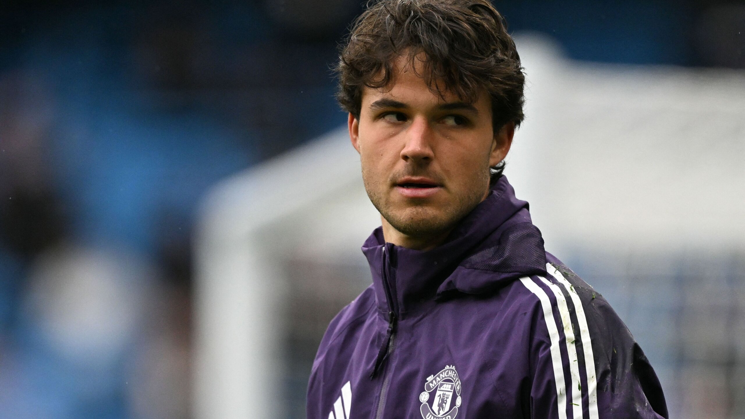 Senne Lammens Chose Man Utd Over Galatasaray Amid Pressure Fears 6 GettyImages 2234858721 scaled