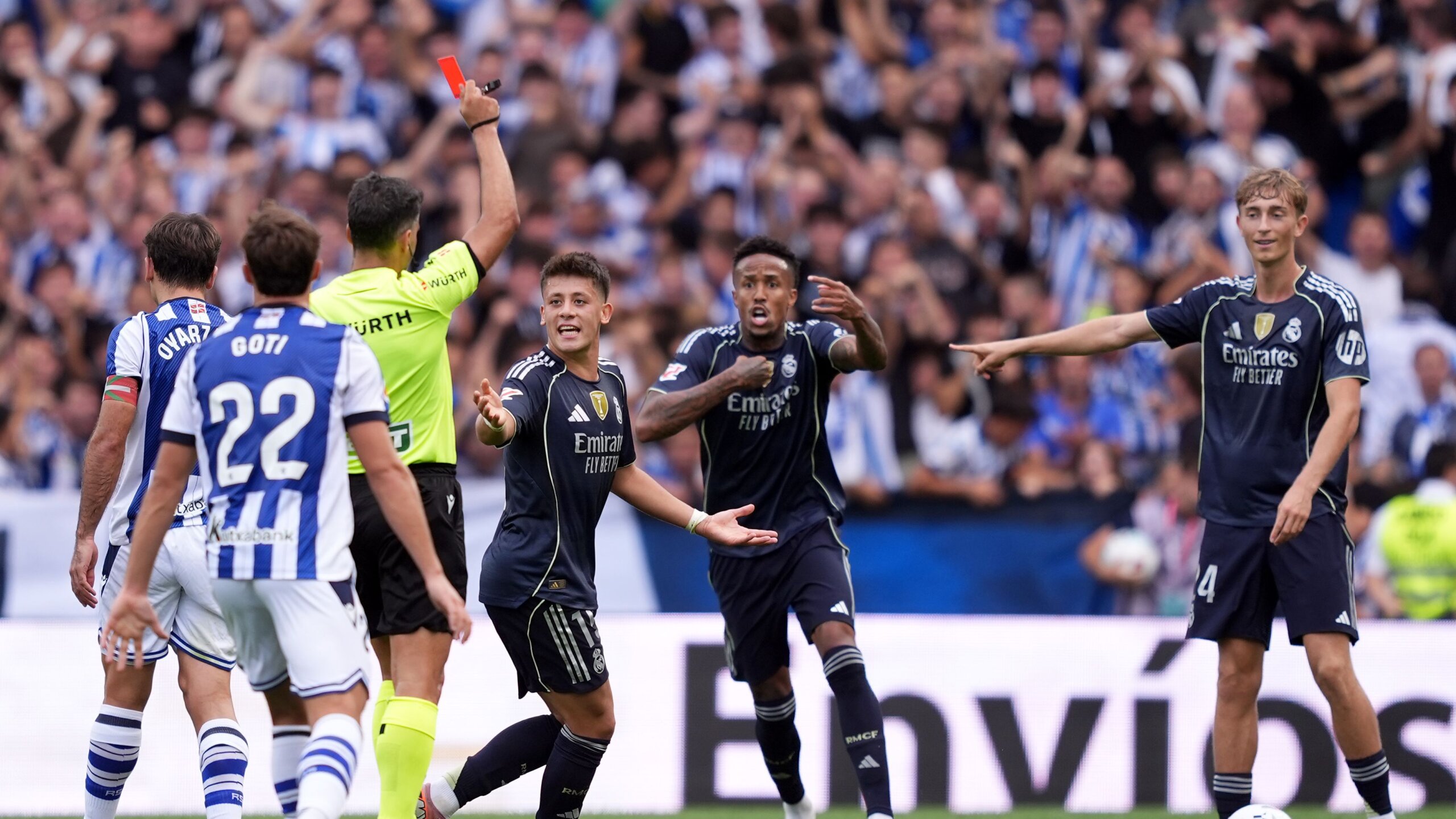 Dean Huijsen Red Card Sparks Debate in Real Madrid Victory 1 GettyImages 2235209846 scaled