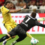 Santiago Giménez Shines in AC Milan’s Win Over Bologna 2 GettyImages 2235520043