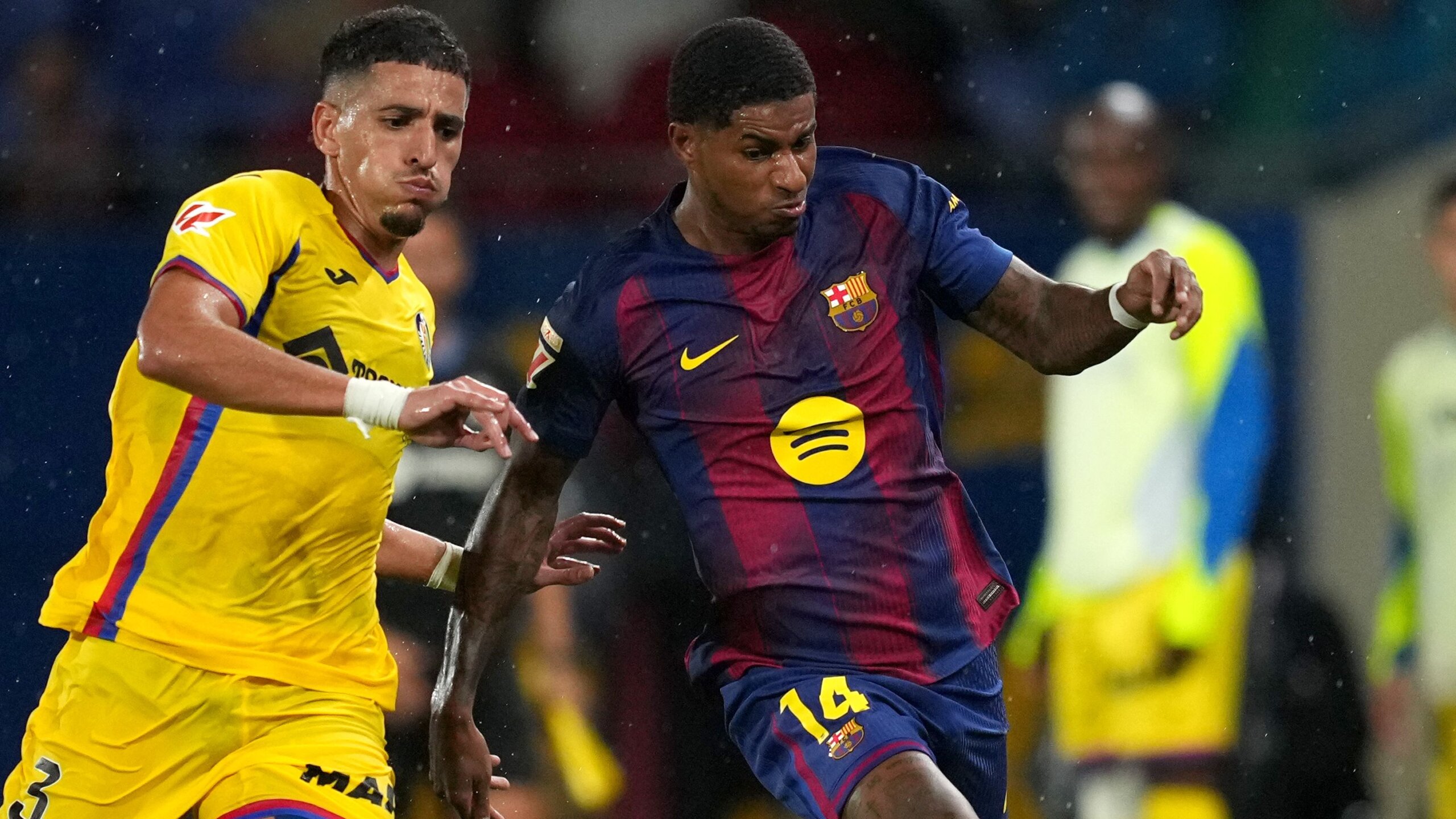 Hansi Flick Sets the Tone at Barcelona by Dropping Rashford 8 GettyImages 2236622803 scaled