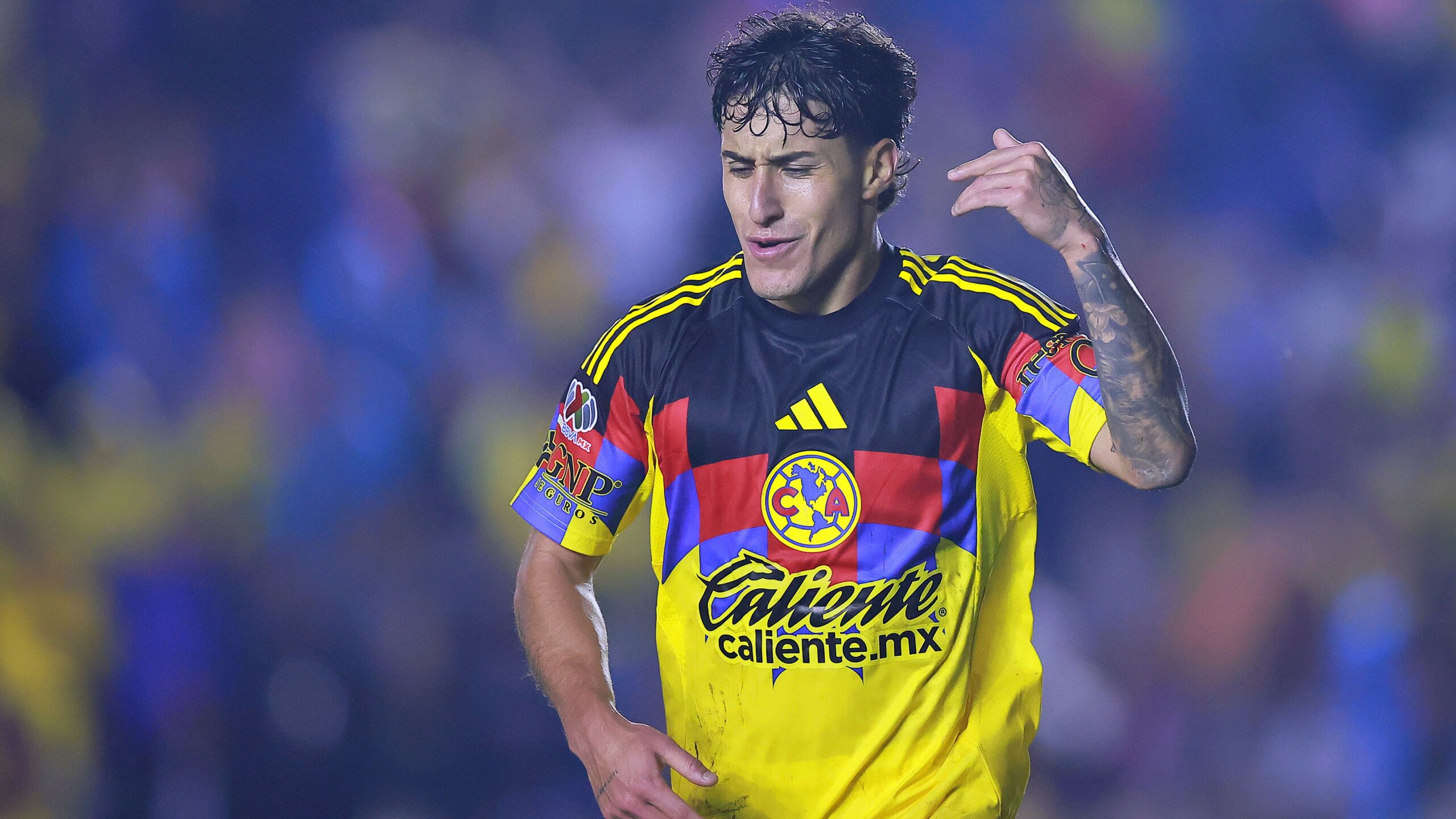 Zendejas Shines as Club America Dominates Pumas UNAM 2 GettyImages 2237815132 scaled