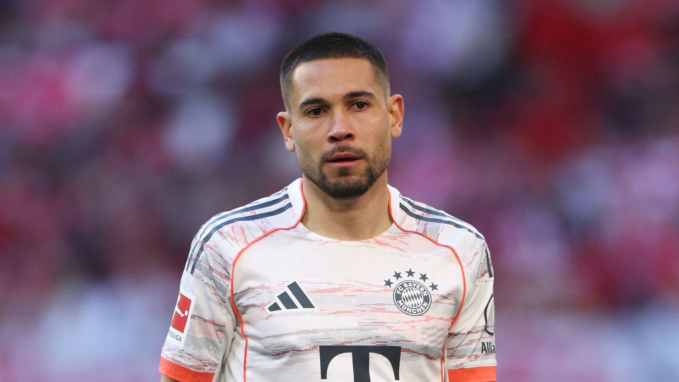 Raphael Guerreiro Set for Bayern Munich Exit as Contract Nears End 10 GettyImages 2214475386