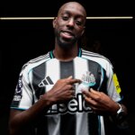 Yoane Wissa Injury Comeback Blow: Newcastle Forward Faces Longer Layoff 3 GettyImages 2233246365