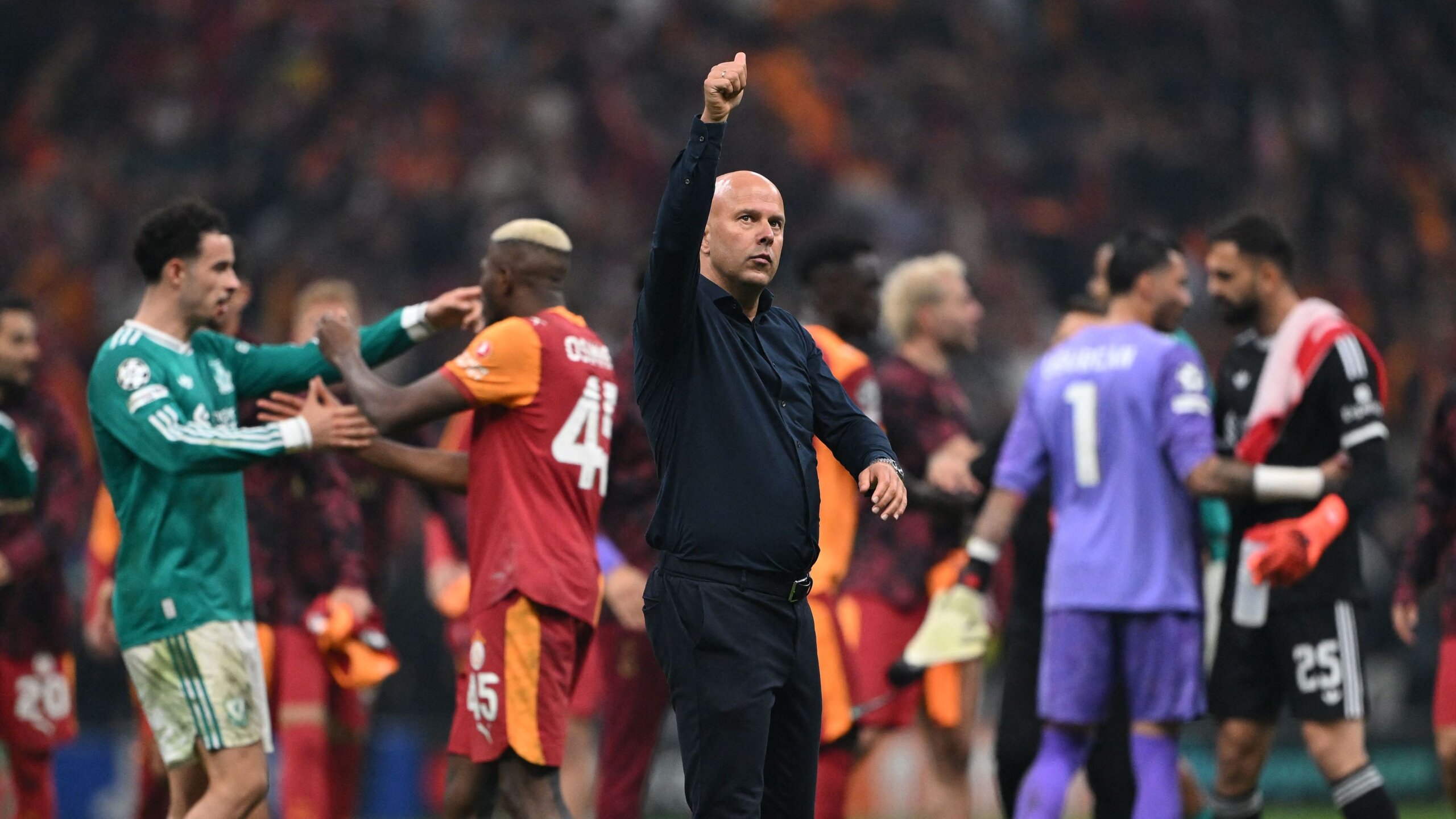 Slot’s Tactics Under Fire After Liverpool’s Loss to Galatasaray 2 GettyImages 2237970547 scaled
