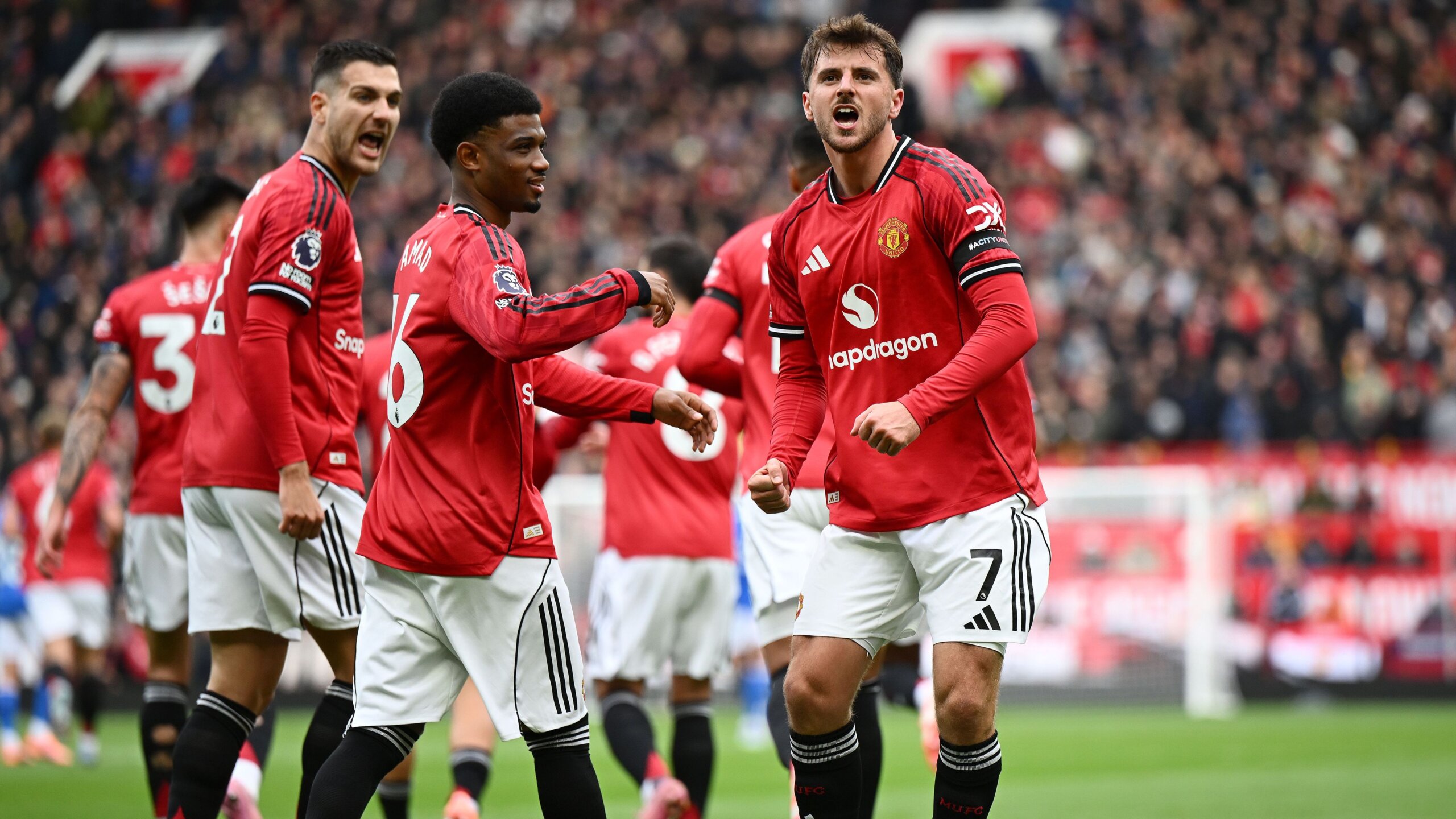 Mount Reflects on Man Utd’s Painful Start and Team Unity 8 GettyImages 2239163980 scaled