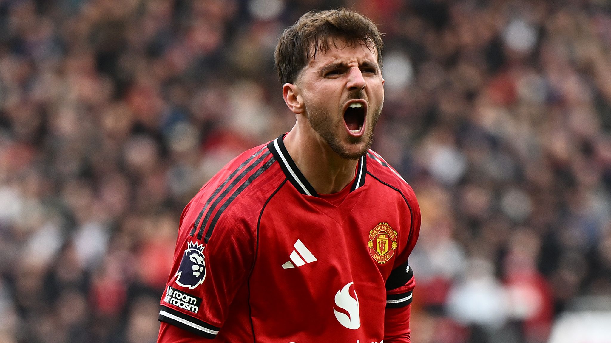 Mount Backs Amorim as Manchester United Defeat Sunderland 10 GettyImages 2239164228