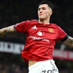 Hojlund Congratulates Sesko After Manchester United Victory 3 GettyImages 2239187421
