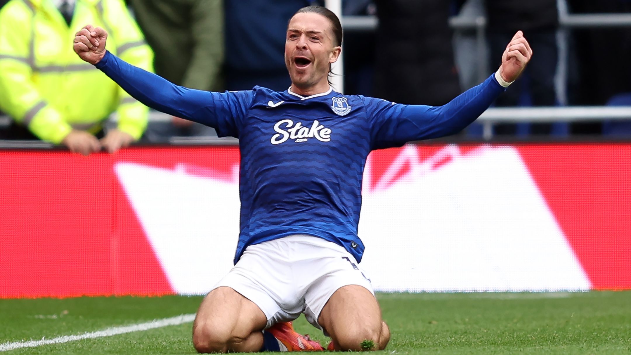 Jack Grealish Seals Everton Win with Cheeky Late Finish 1 GettyImages 2239437685