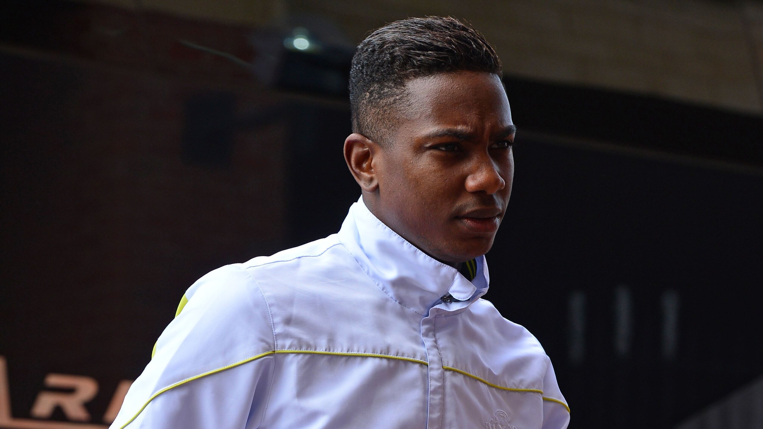 Eljero Elia Survives Lamborghini Crash on Dutch Motorway 2 GettyImages 471937032 scaled