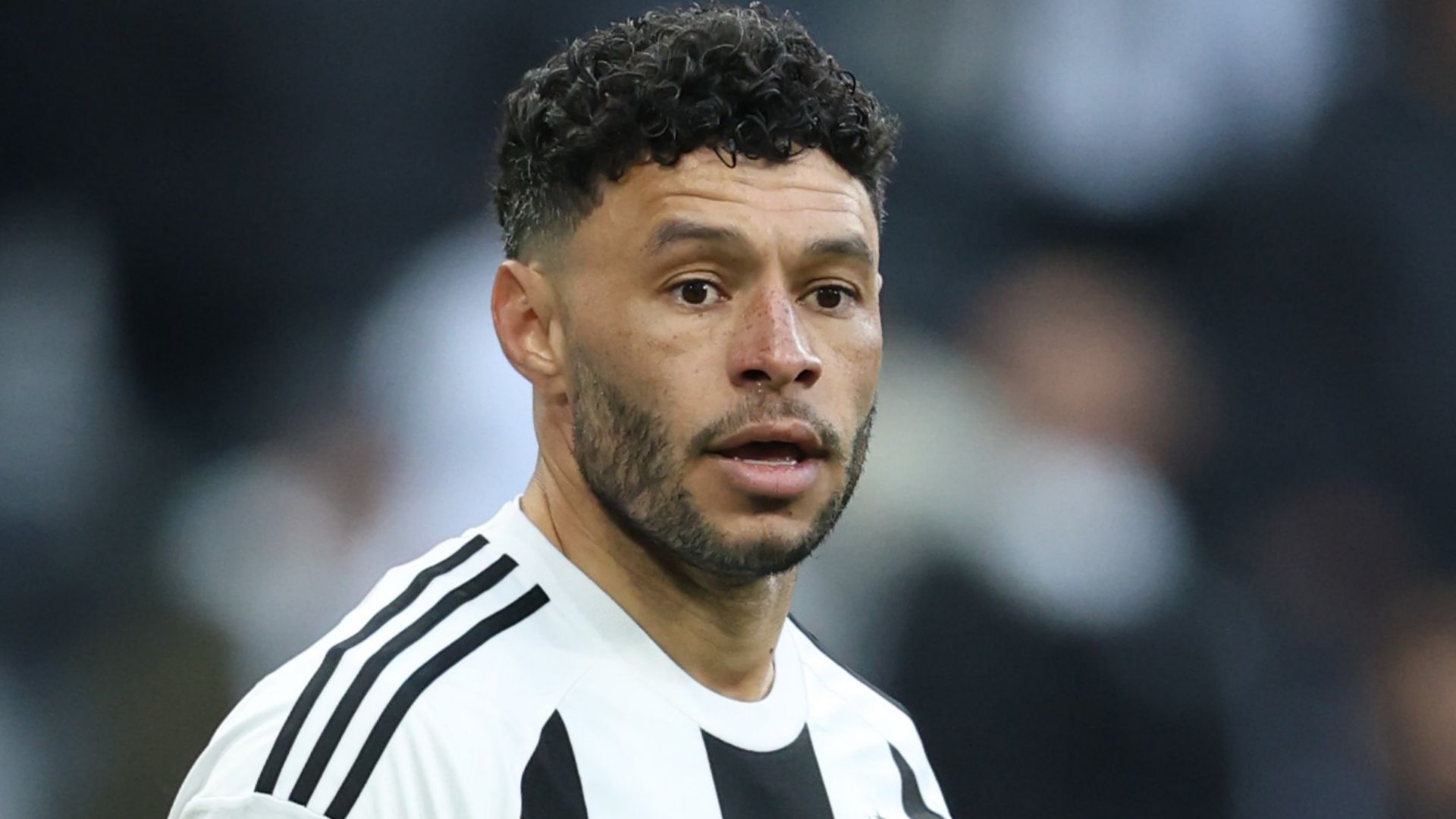 Oxlade-Chamberlain Eyes England Return After Arsenal Training Stint 2 GOAL20 20Blank20WEB20 20Facebook20 202025 11 07T111308.316