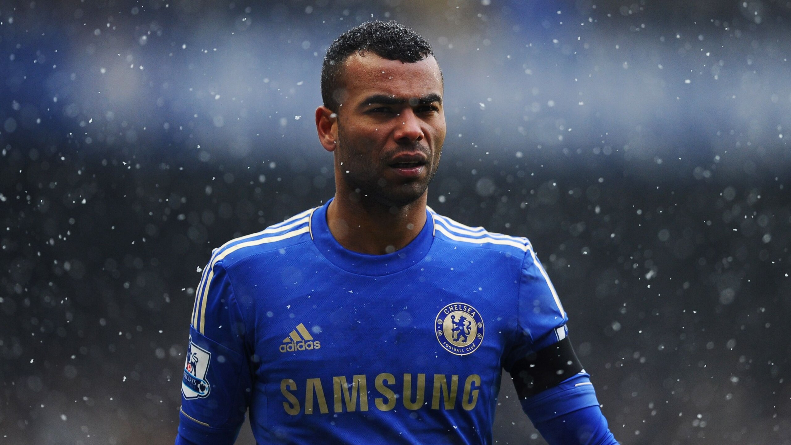 Ashley Cole Reveals Arsenal Frustration Before Chelsea Move 4 GettyImages 159765183 scaled