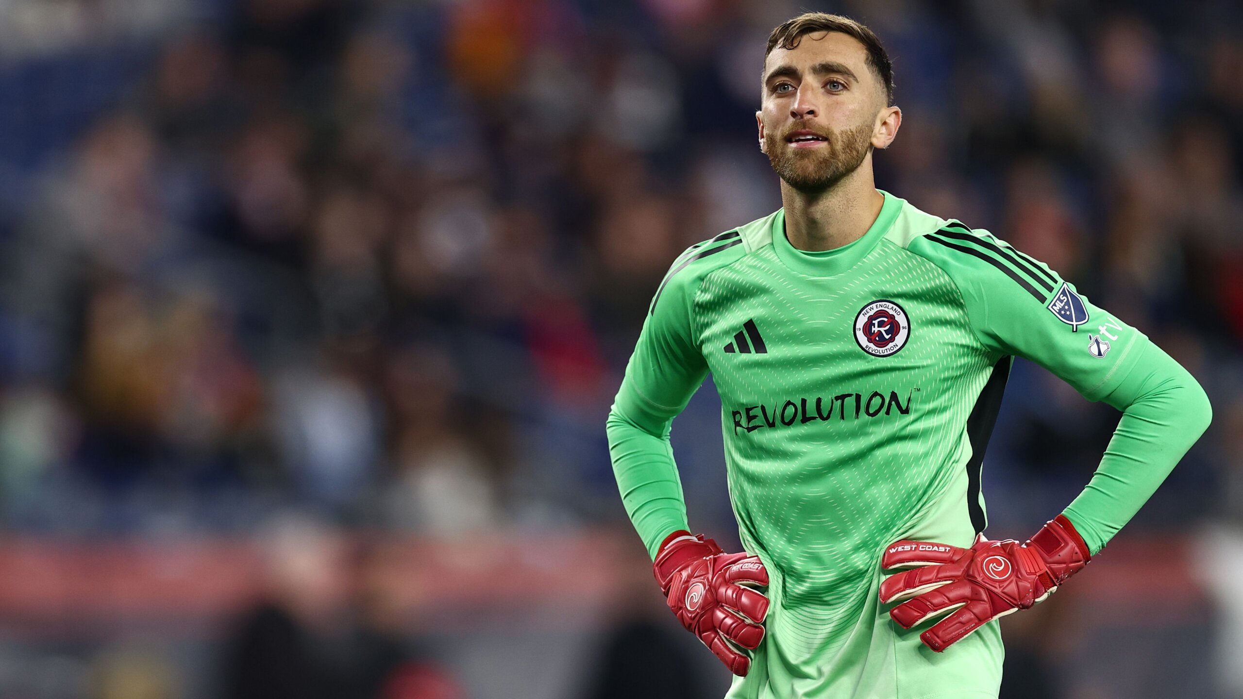 Matt Turner's USMNT Omission Raises World Cup Fears 1 GettyImages 2241919434 scaled