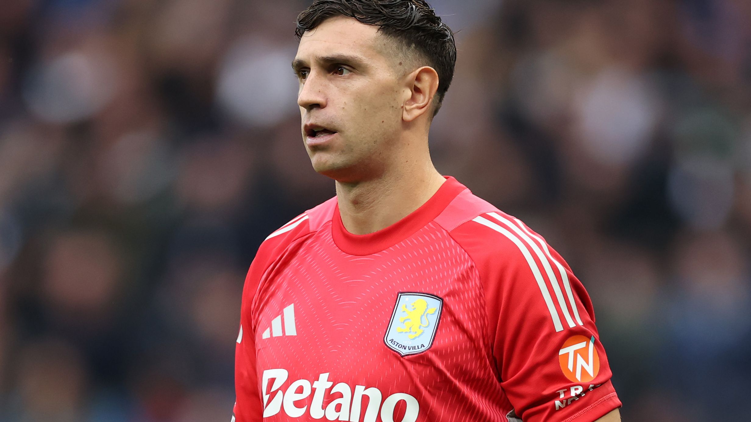 Emi Martinez Misses Out on Manchester United Dream Move 7 GettyImages 2242016435